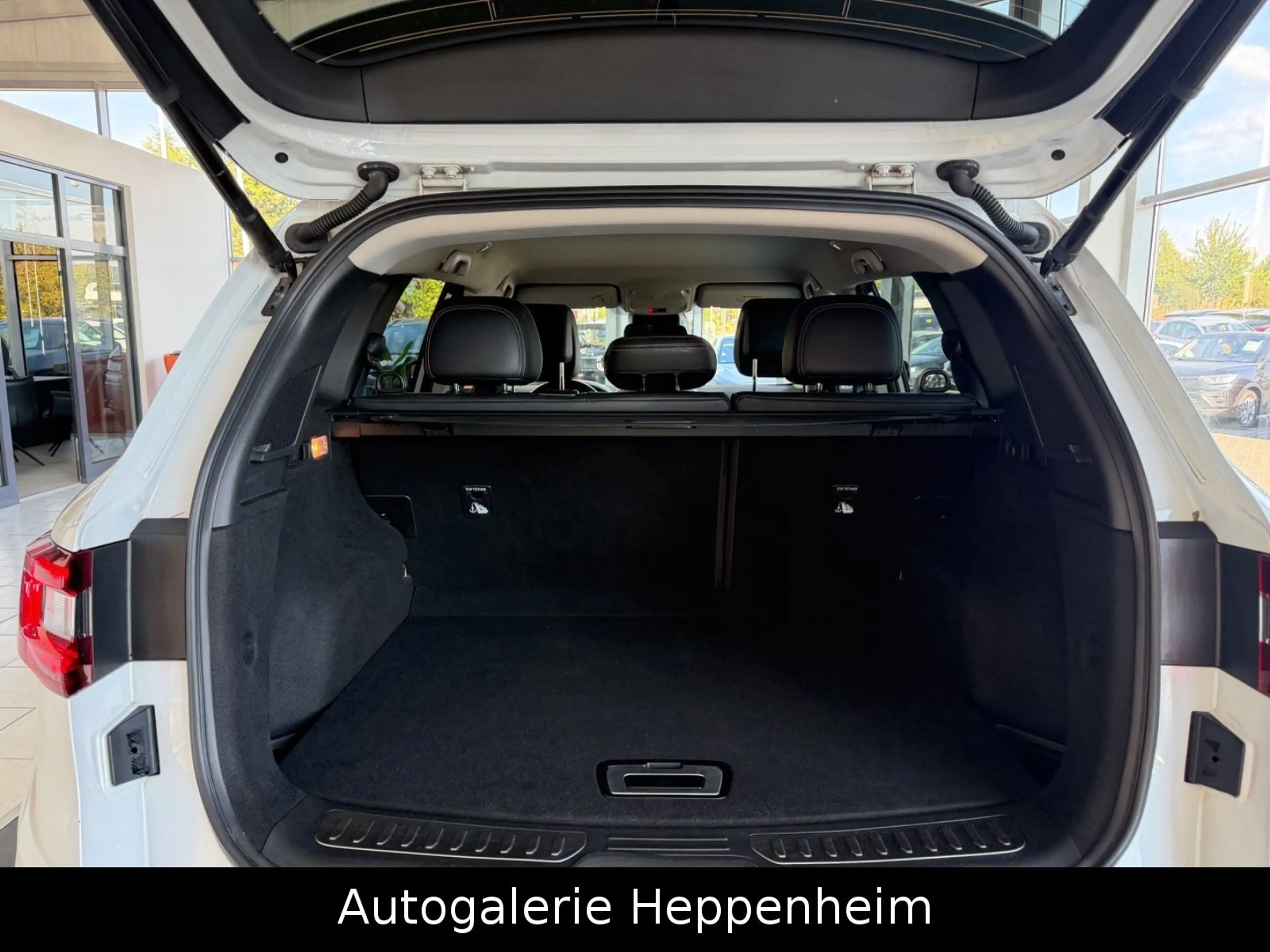 Renault Koleos Intens 4x4 — photo 9