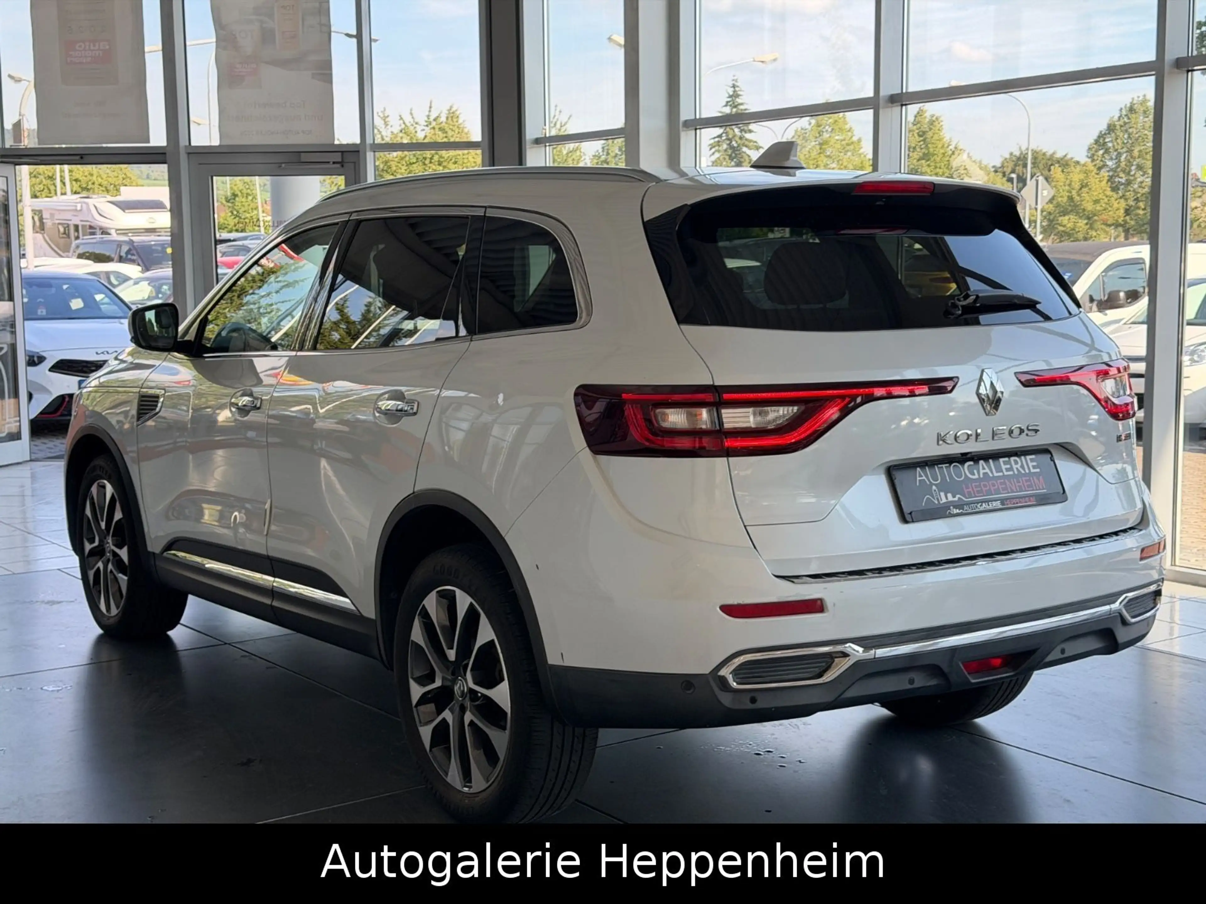 Renault Koleos Intens 4x4 — photo 7