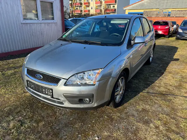 Ford Focus Ambiente-erst 60826 KM-Allwetterreifen
