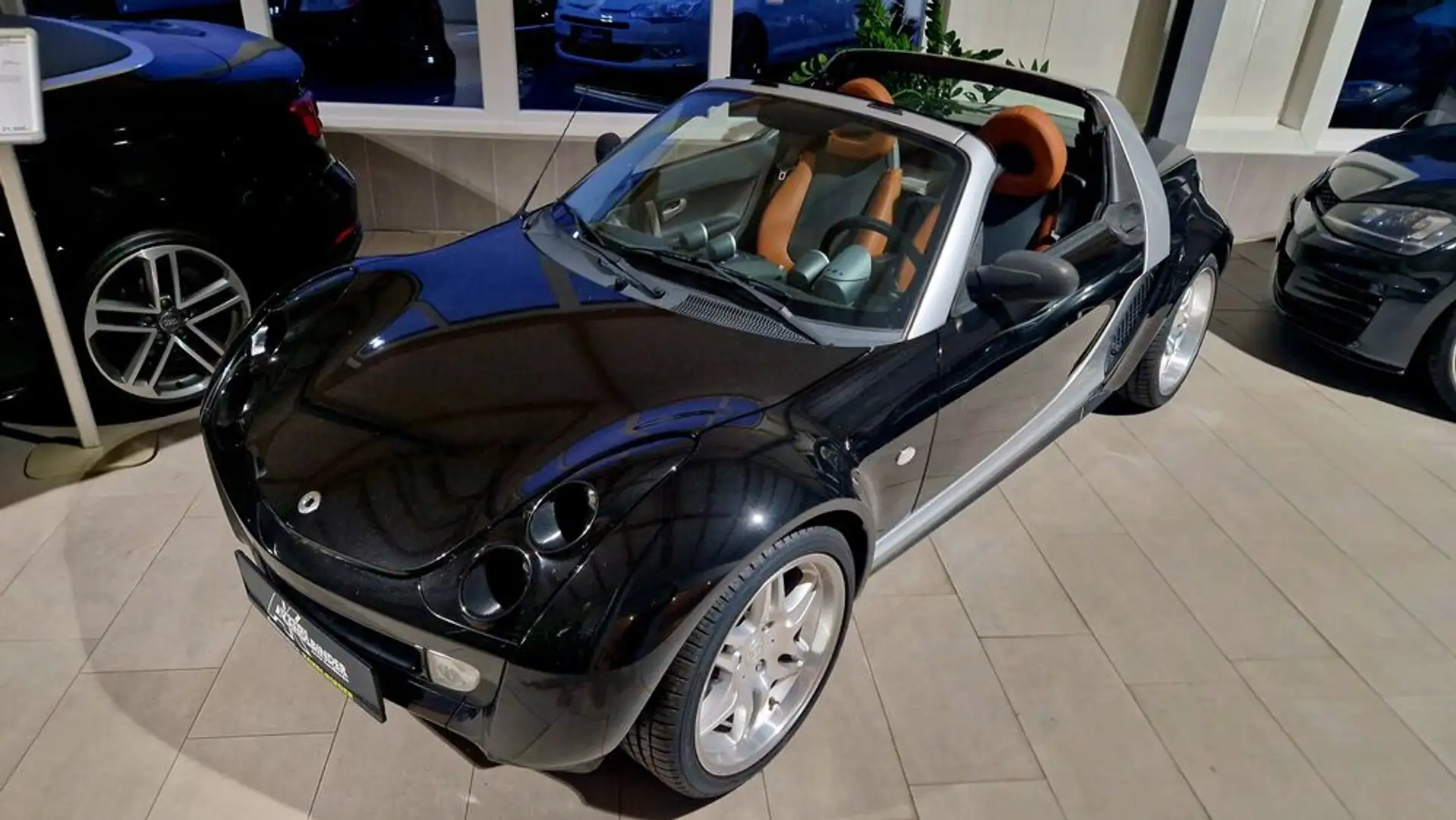 smart roadster Brabus Softouch Cabrio Schwarz - 1