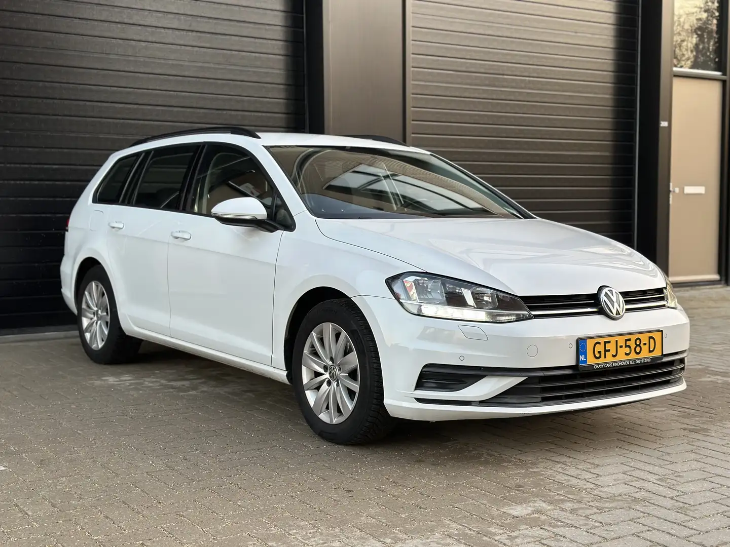 Volkswagen Golf Variant - 1