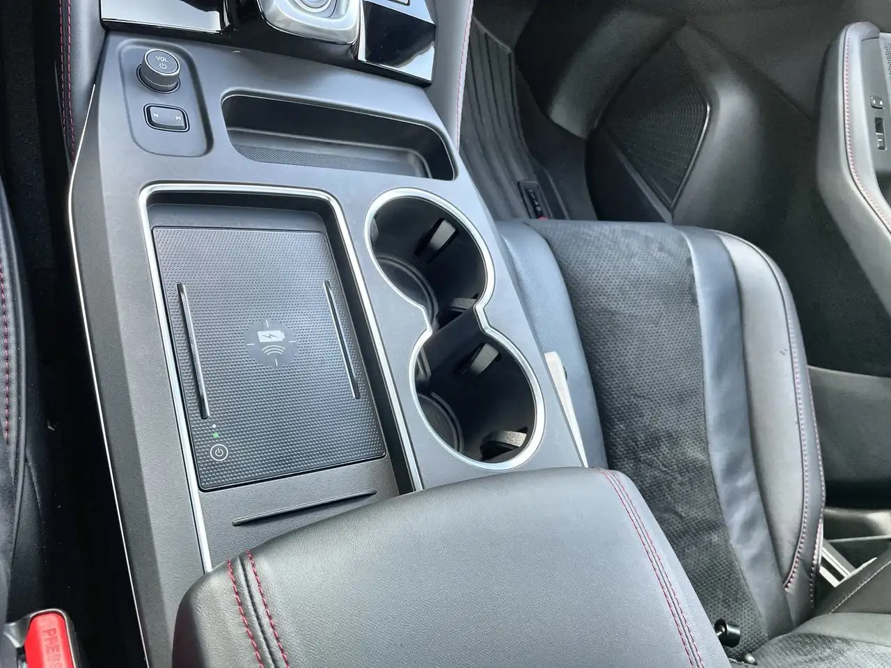 Acura MDX снимка Acura MDX