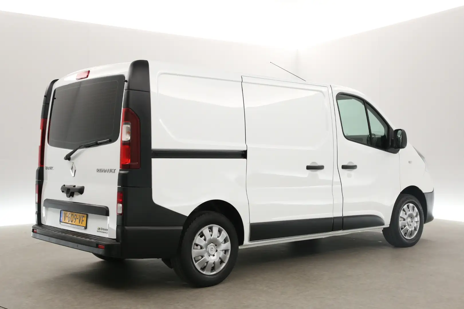 Renault Trafic 1.6 dCi T29 L1H1 2xSchuifdeur Airco Cruise 3 Perso Wit - 2