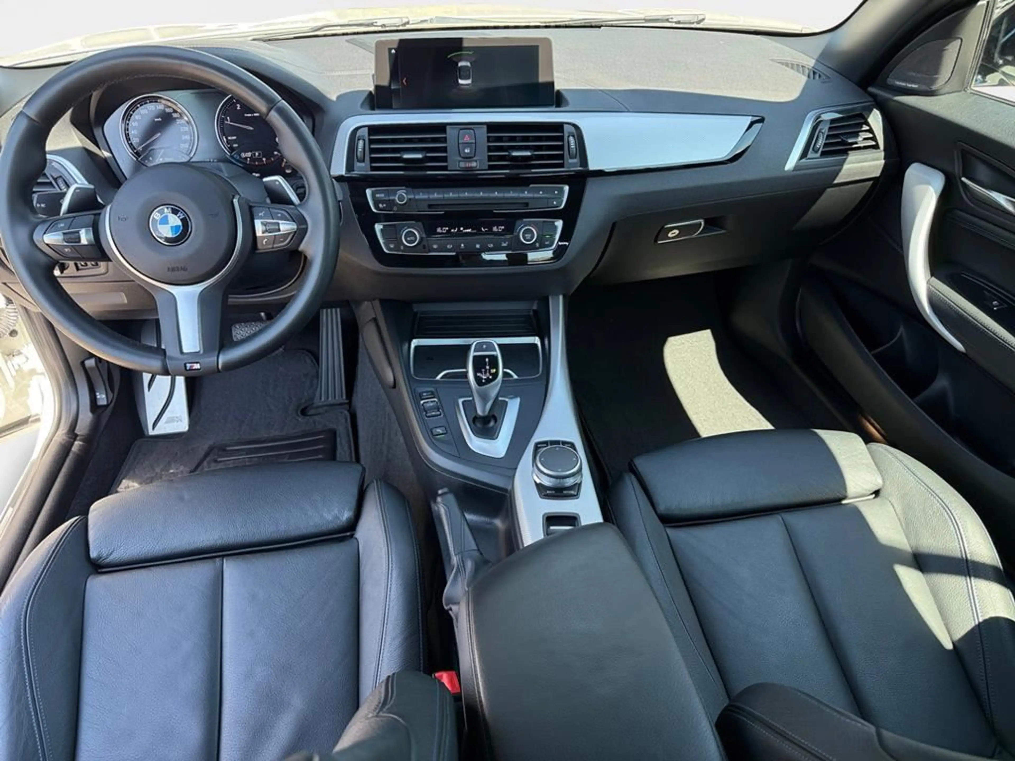 BMW 220 M Sport — photo 12