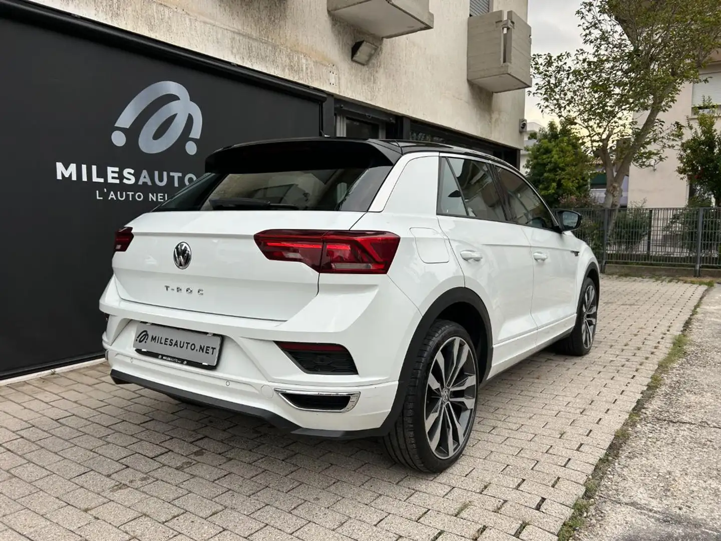 Volkswagen T-Roc 1.5 TSI ACT DSG R Line Sedili sport Blanc - 2
