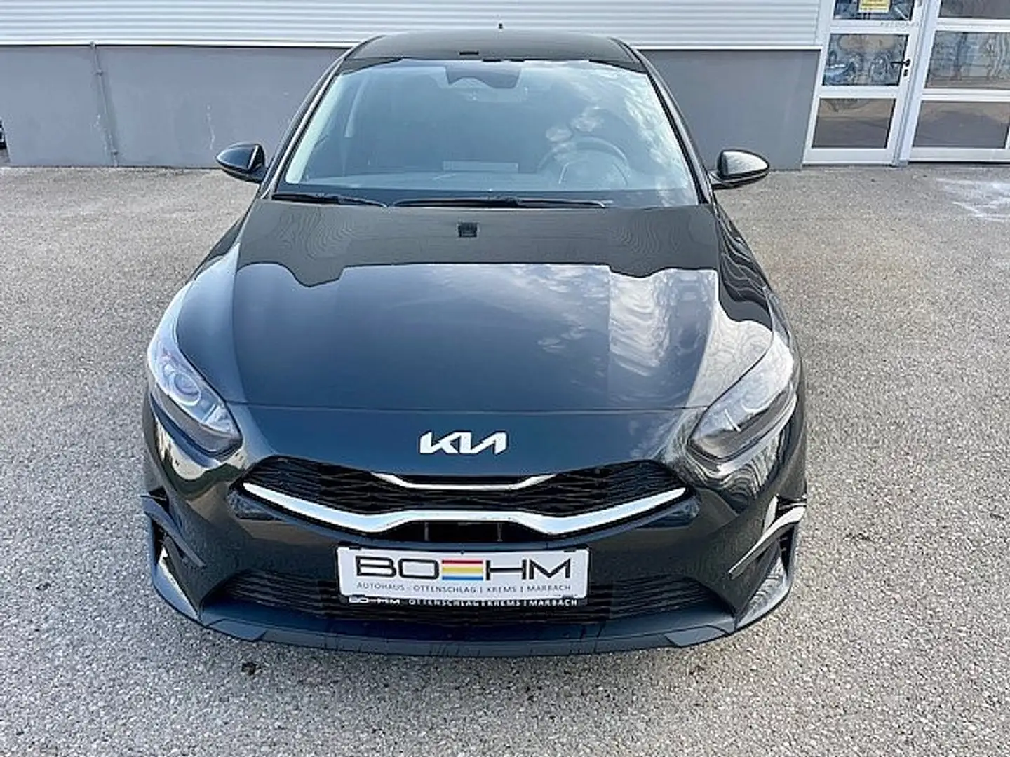 Kia Ceed / cee'd ceed 1,5 TGDI Silber ** 23.400,- Nero - 2
