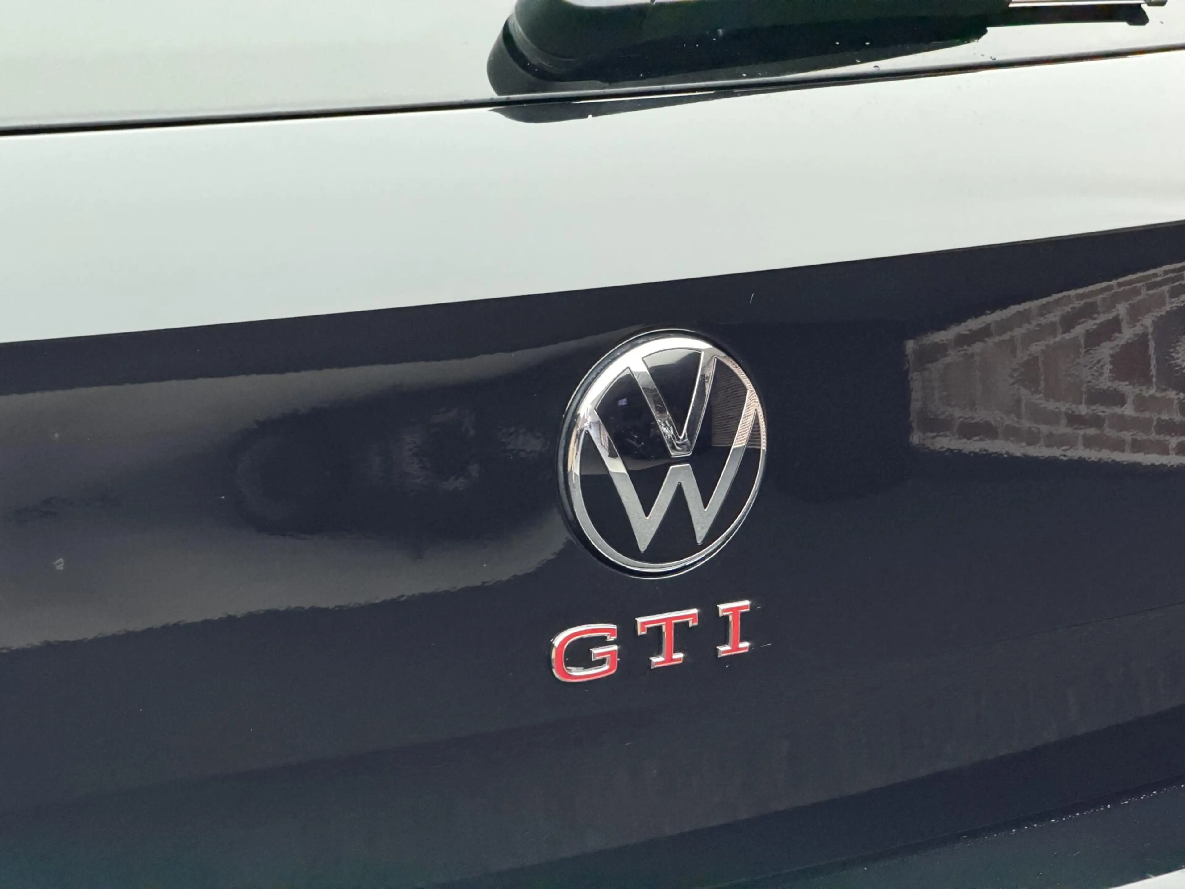 Volkswagen Polo GTI 2.0 TSI Navi IQ Virtual Beats — photo 13