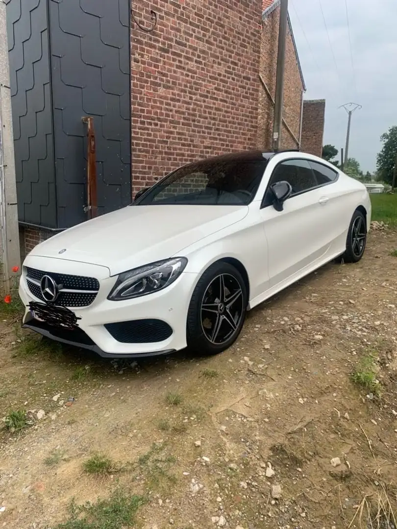 Mercedes-Benz C 180 Coupe Wit - 2