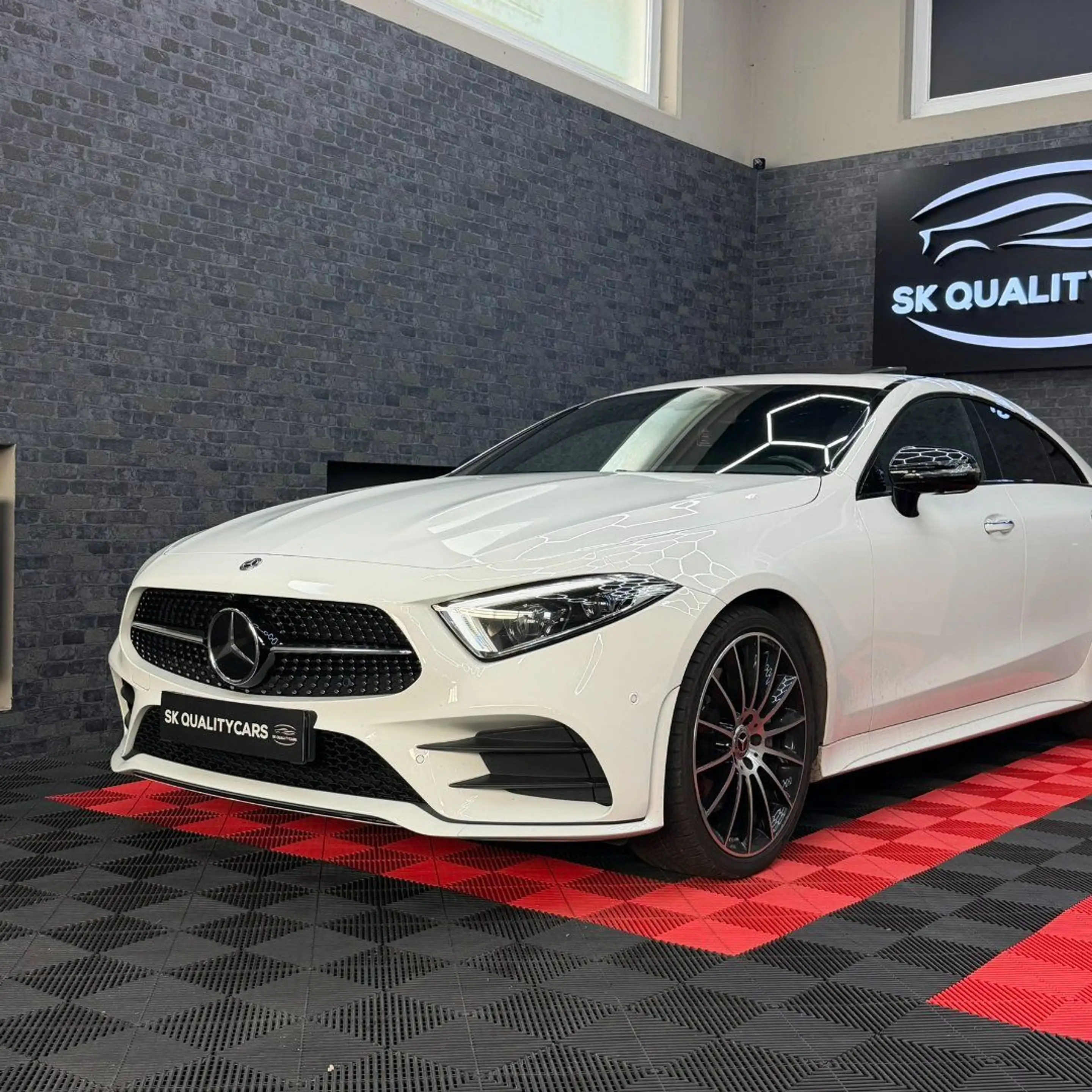 Mercedes-Benz CLS 450 CLS-Klasse CLS 450 AMG Line 4Matic — photo 2