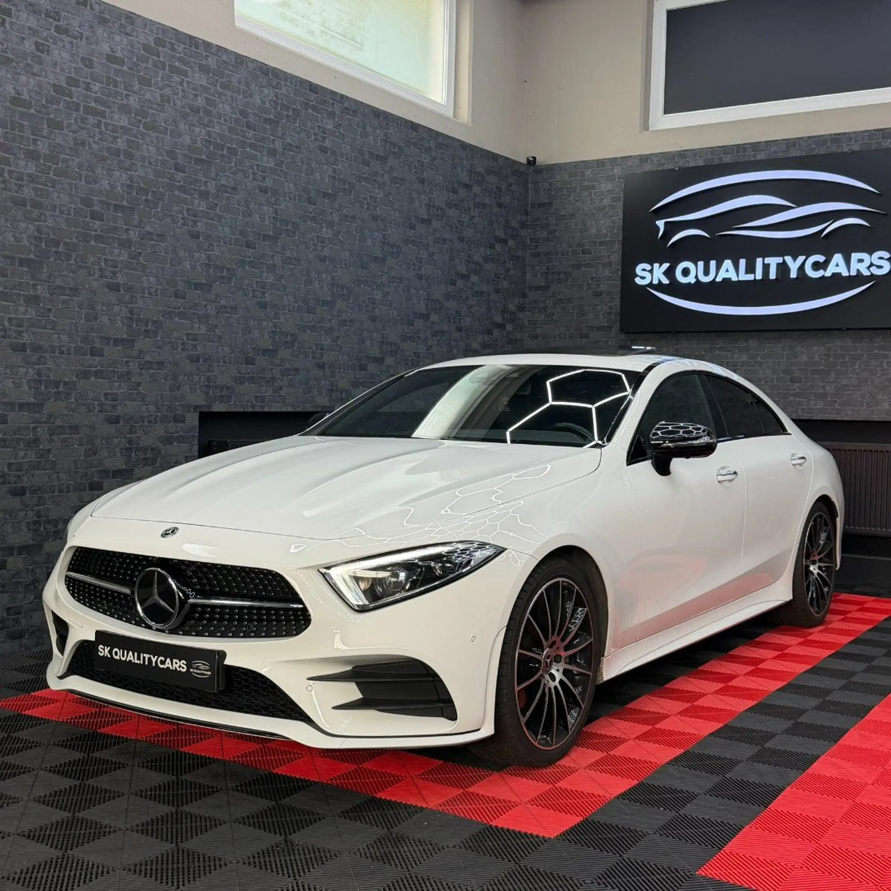 Mercedes-Benz CLS 450 CLS-Klasse CLS 450 AMG Line 4Matic — photo 5