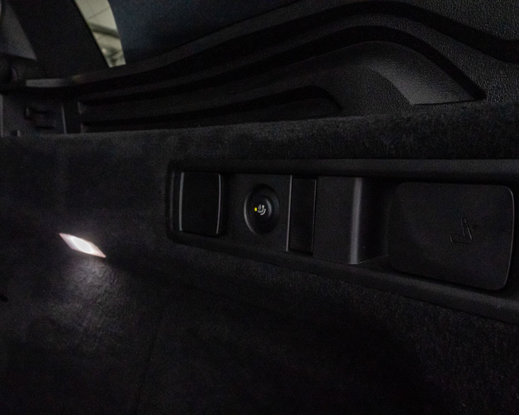 BMW X5 xDrive40d (Mild-Hybrid) *AHK*PANO*MPAKET* — photo 17