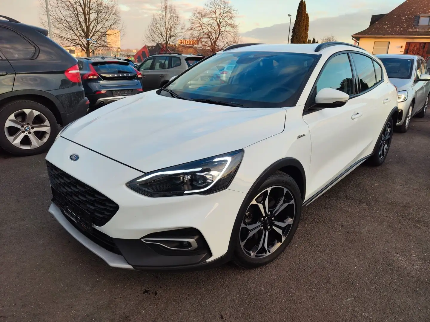 Ford Focus Lim. ACTIVE 1.5 Auto.*B&O*LED*Navi*ACC* Wit - 1