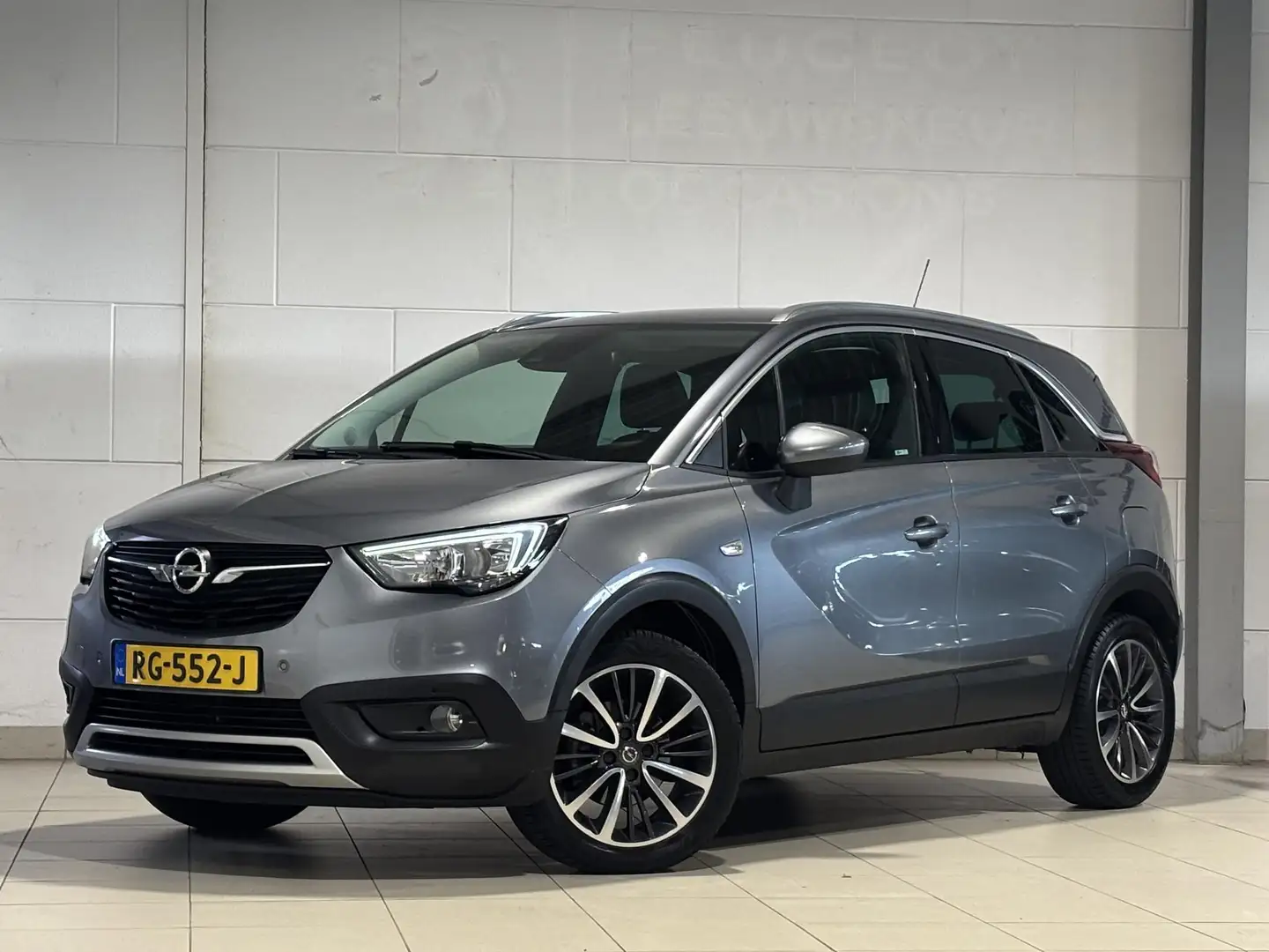 Opel Crossland X Innovation 1.2 Turbo 110pk | TREKHAAK | AGR-STOELE Gris - 2