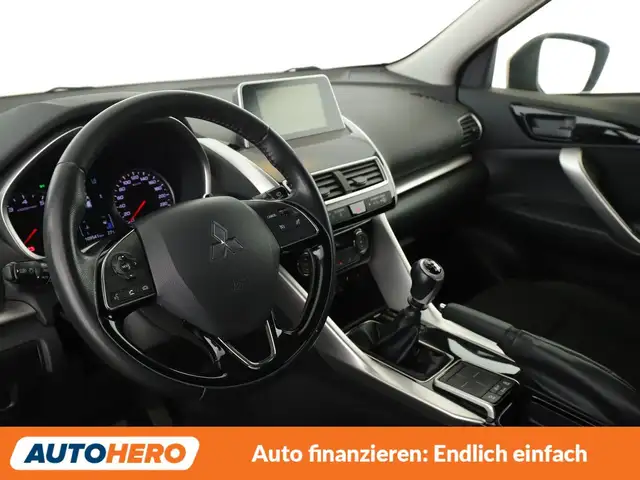 Mitsubishi Eclipse Cross view 11