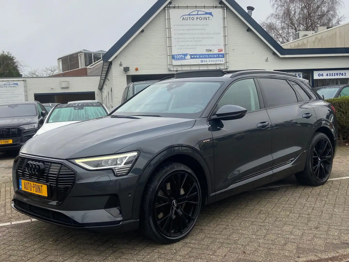 Audi e-tron 50 QUATTRO/PANO/S-LINE 22INCH/BTW/LUCHTVERING Gris - 1