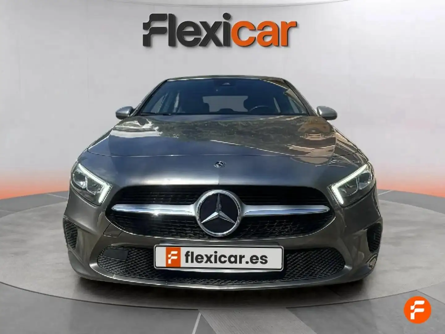 Mercedes-Benz A 180 d Brun - 2