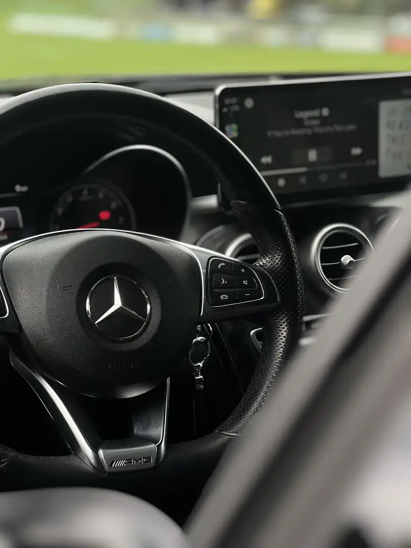 Mercedes-Benz C 200 Coupe AMG Line - 1