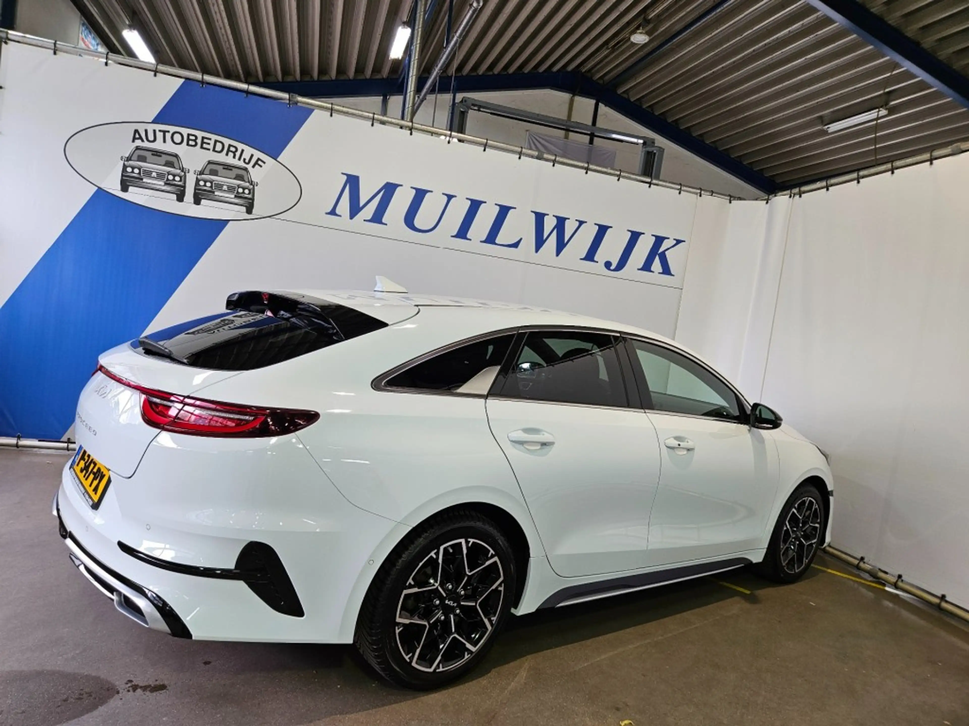 Kia ProCeed / pro_cee'd 1.0 T-GDi GT-PlusLine / Camera / NL Auto — photo 13