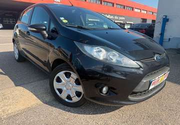 V 1.4 TDCi 70ch FAP Ghia 5p