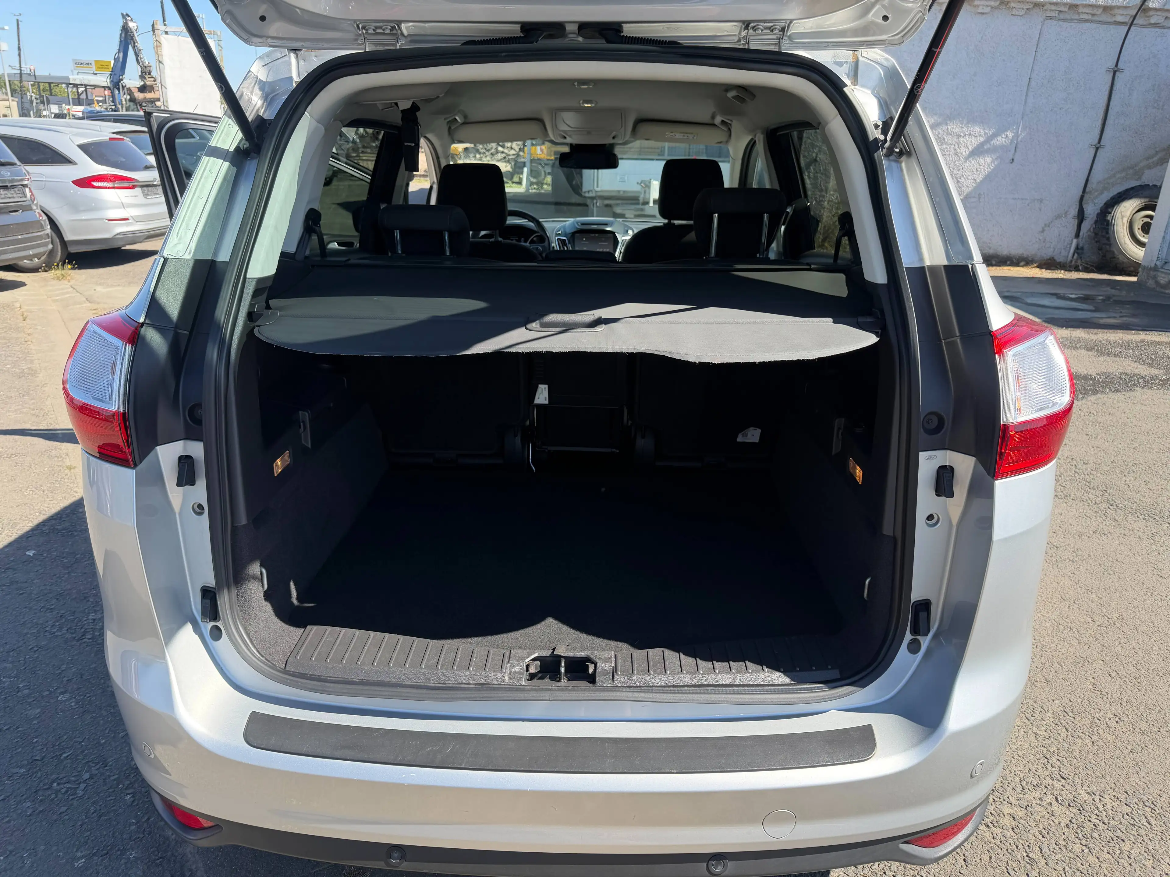 Ford Grand C-Max Titanium/Automatik — photo 16