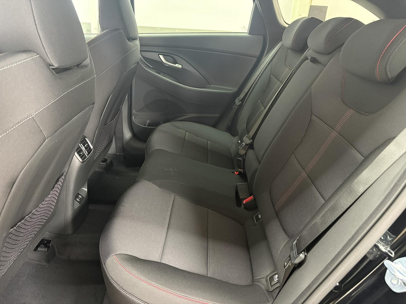 Hyundai i30 Kombi PREMIUM DCT N-LINE SHZ NAVI RFK 1.6 T-GDi... — photo 12