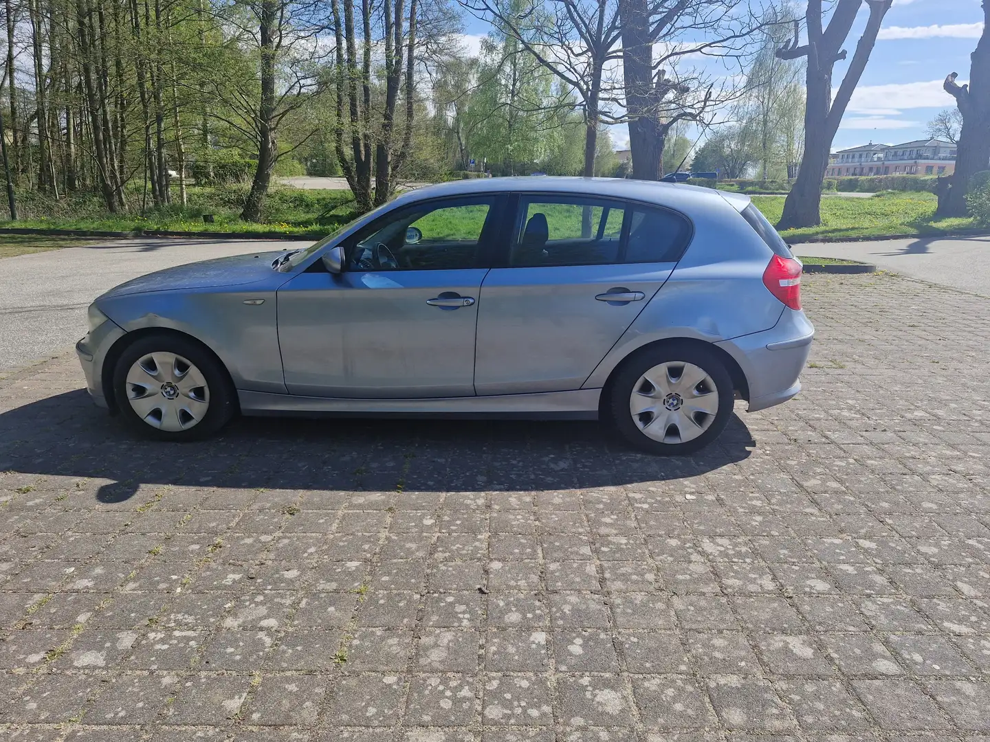 BMW 116 116i Blau - 1