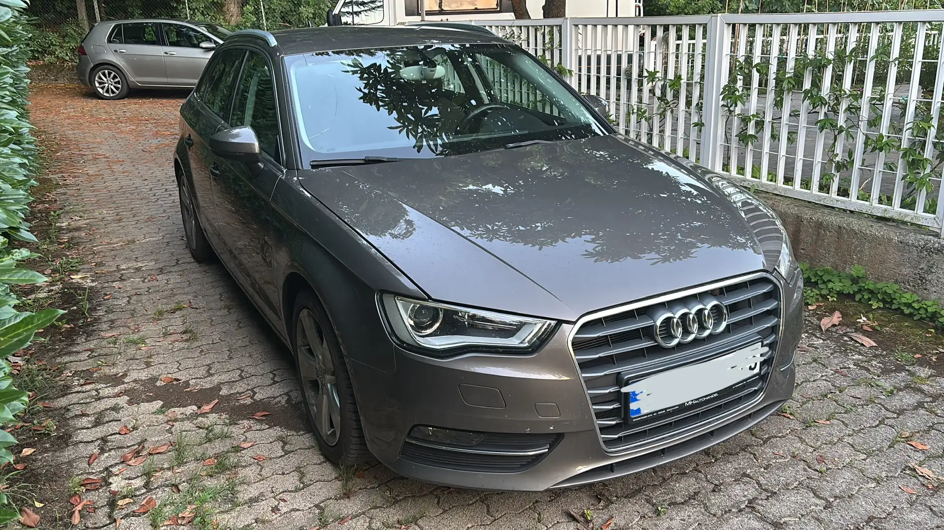Audi A3 Sportback 1.4 tfsi Attraction Bronzo - 1