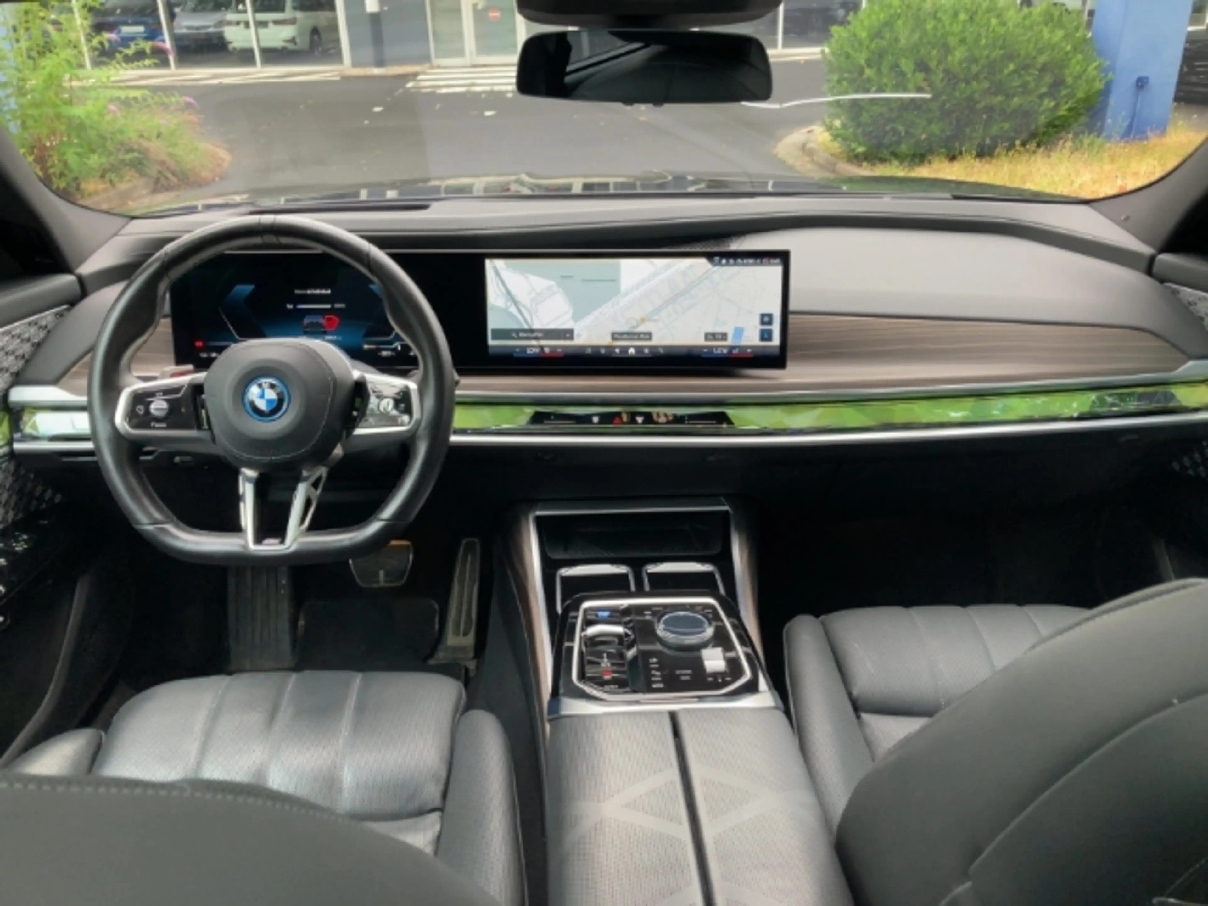 BMW i7 xDrive 60 Limousine Sportpaket Luftfederung AD Niv — photo 9