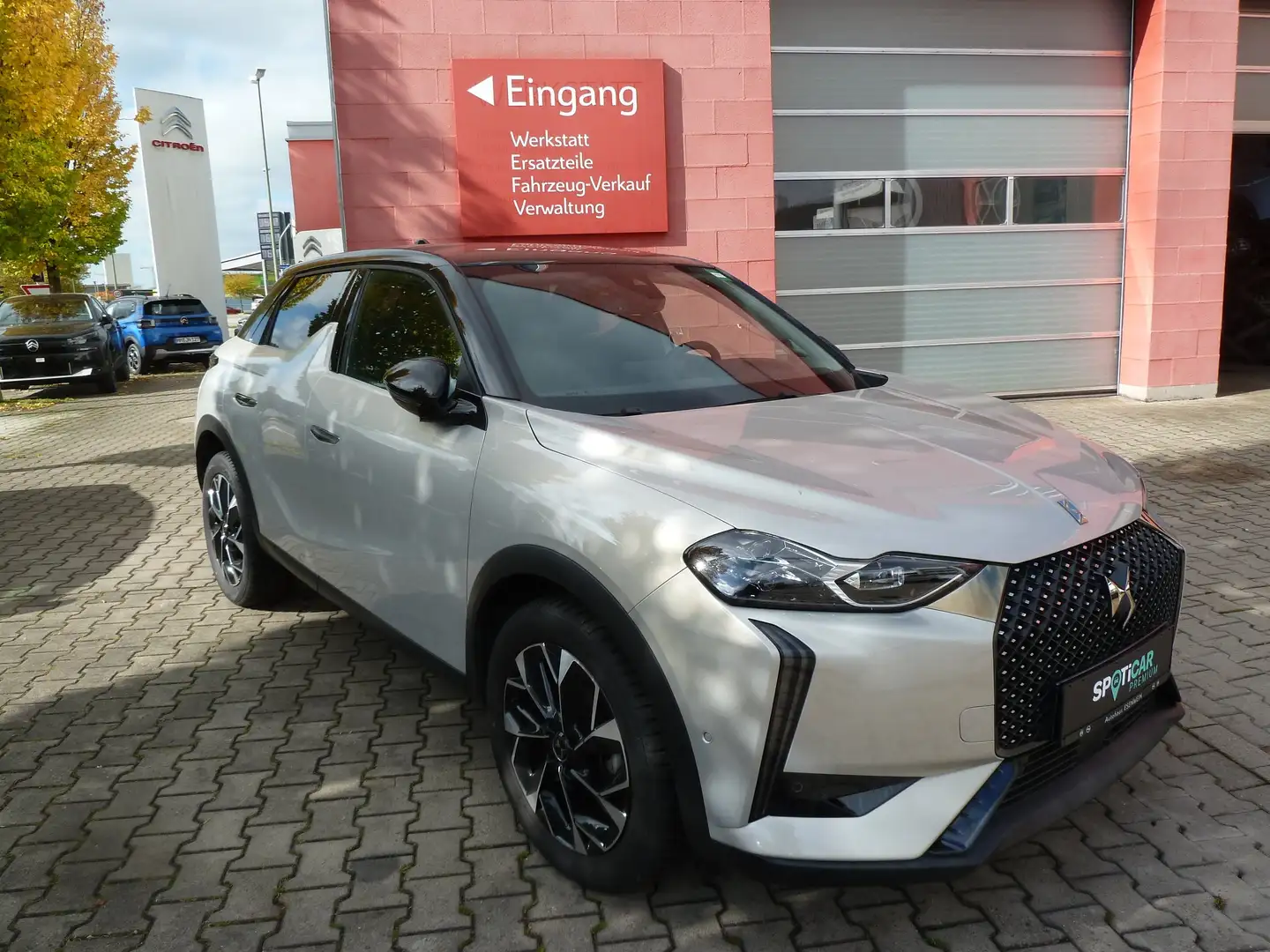 DS Automobiles DS 3 DS3 PureTech 130 Aut. OPERA~Matrix-LED~Leder~Sitzh Grau - 1