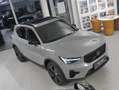 Volvo XC40 B3 Plus Black Edition Grau - thumbnail 3