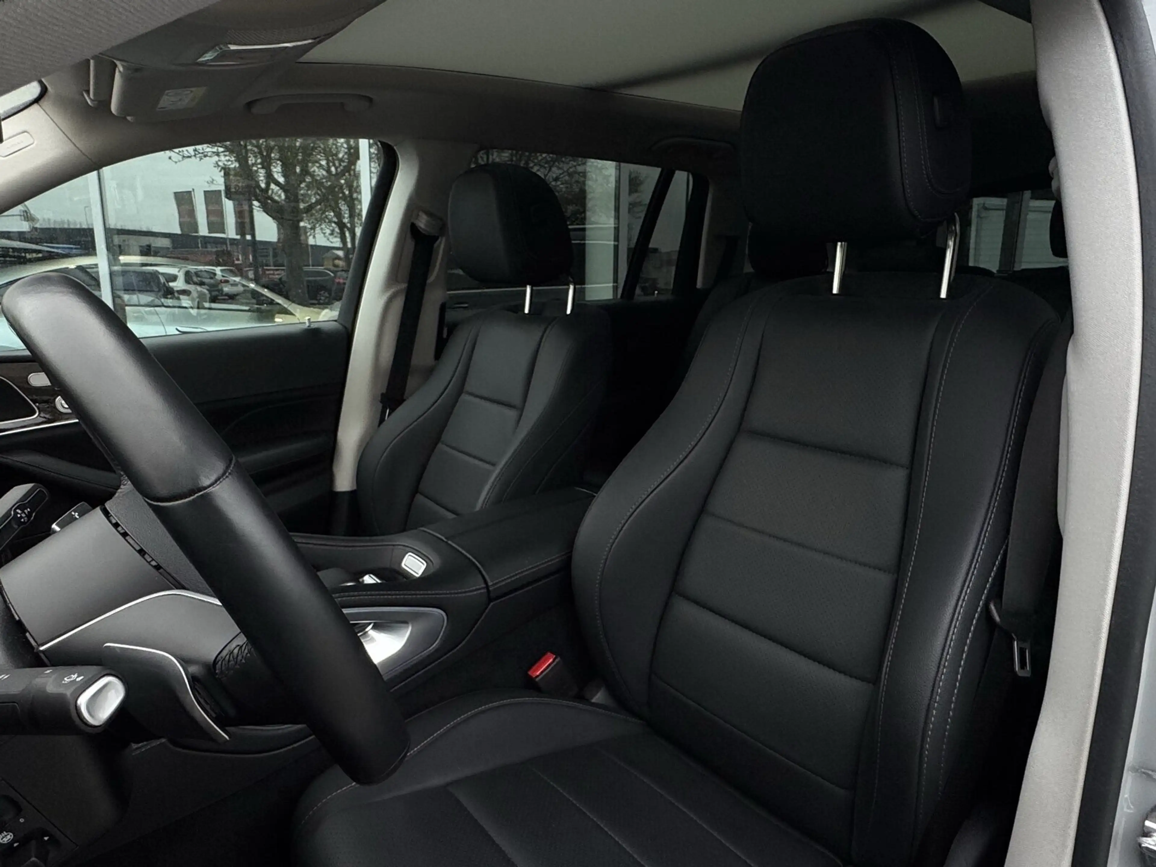 Mercedes-Benz GLS 350 GLS 350 d 4MATIC Distro Pano AHK Akustik 21 Zoll — photo 10