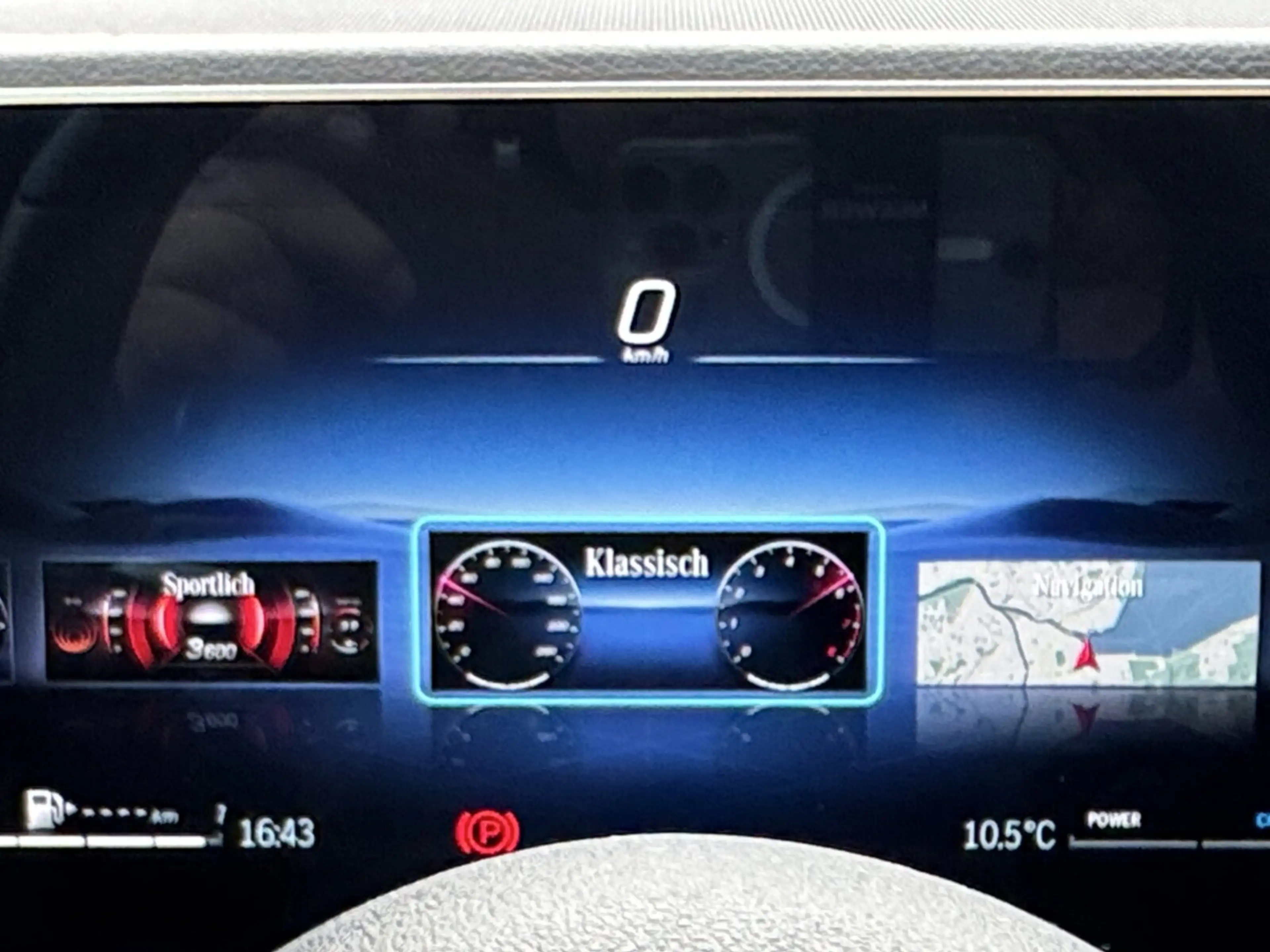 Mercedes-Benz GLS 350 GLS 350 d 4MATIC Distro Pano AHK Akustik 21 Zoll — photo 12