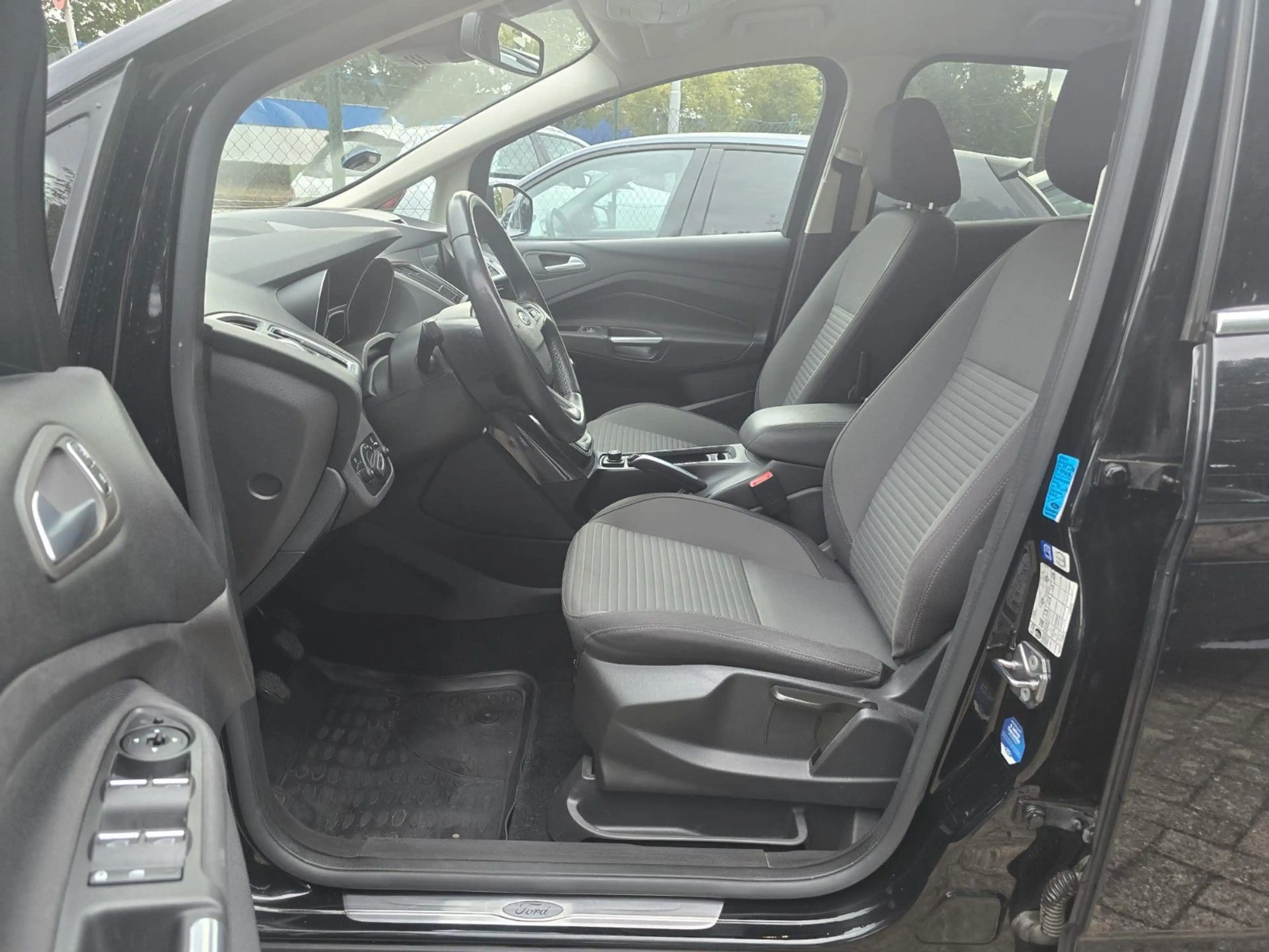 Ford C-Max C-MAX Titanium;TÜV NEU;Inkl-2.Jahre Garantie++ — photo 11