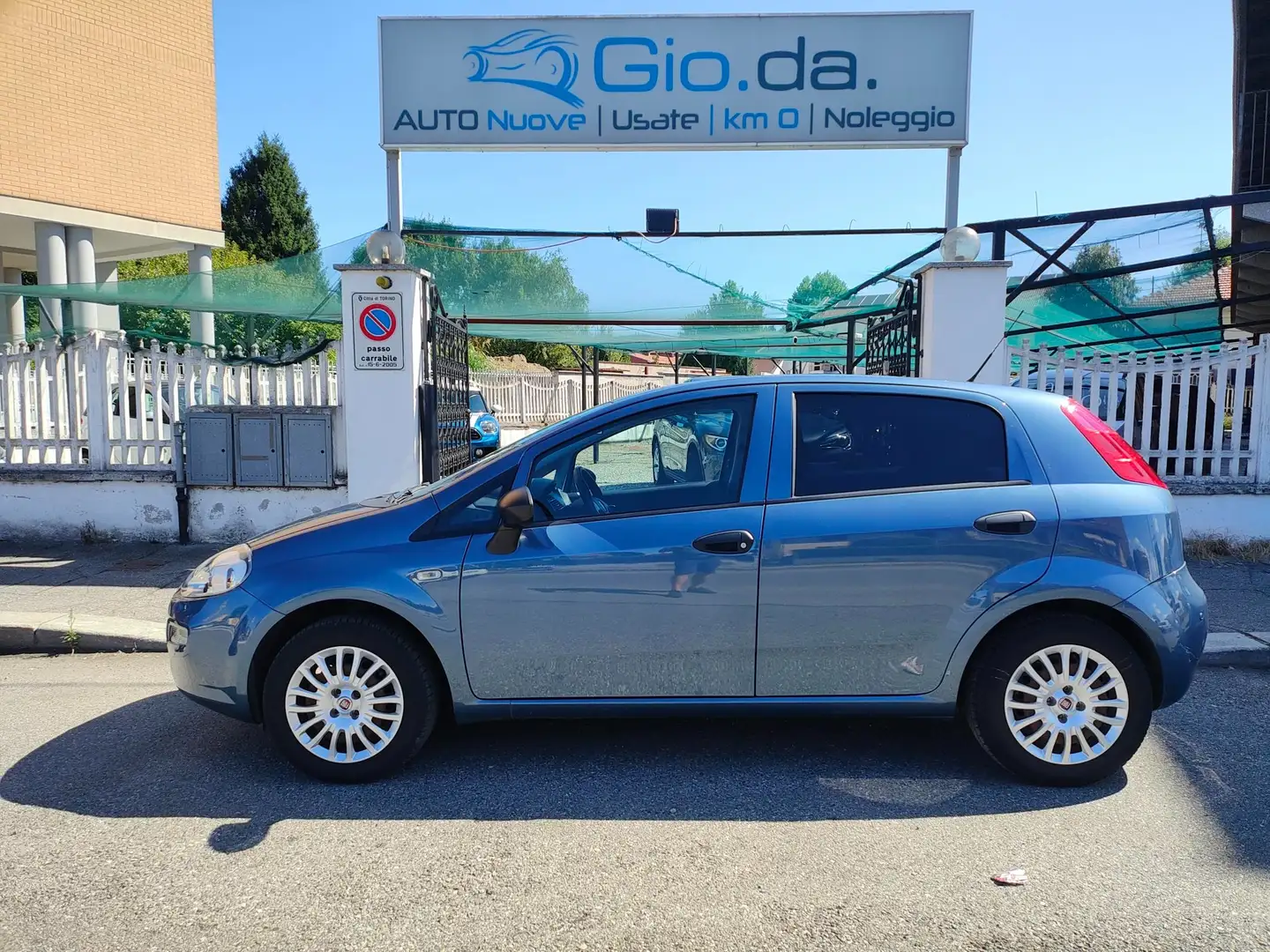 Fiat Punto FIAT PUNTO 1.2 70CV LOUNGE KM 77000-2018 Gris - 2