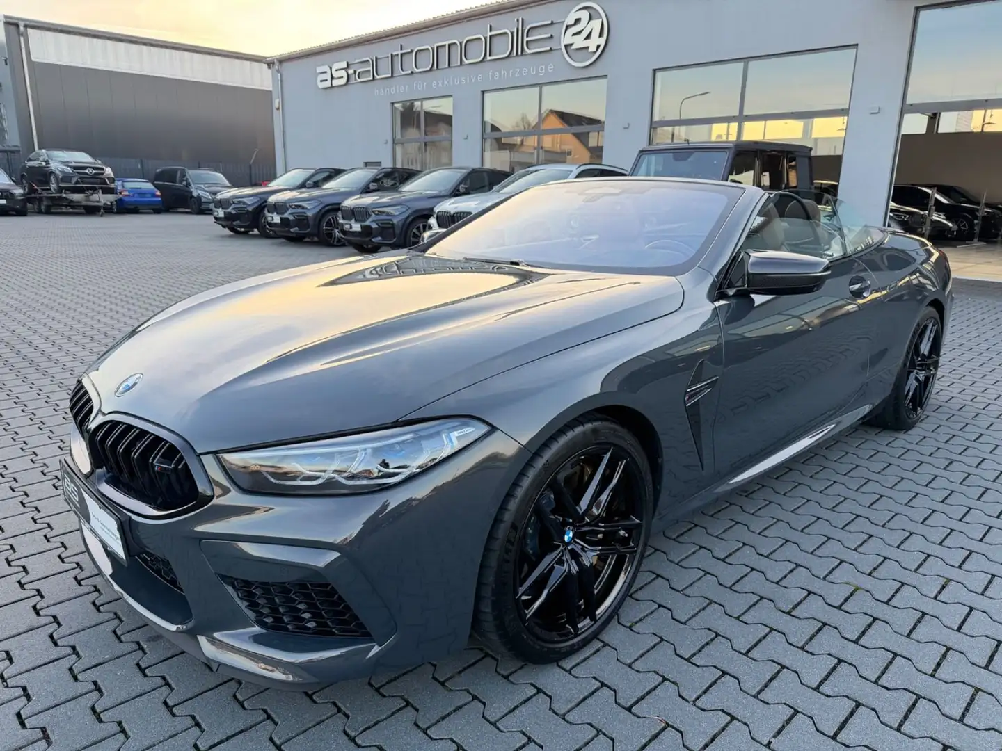 BMW M8 *Cabrio*Competition*xDrive*B&W*360°ACC*HUD*DAB - 1