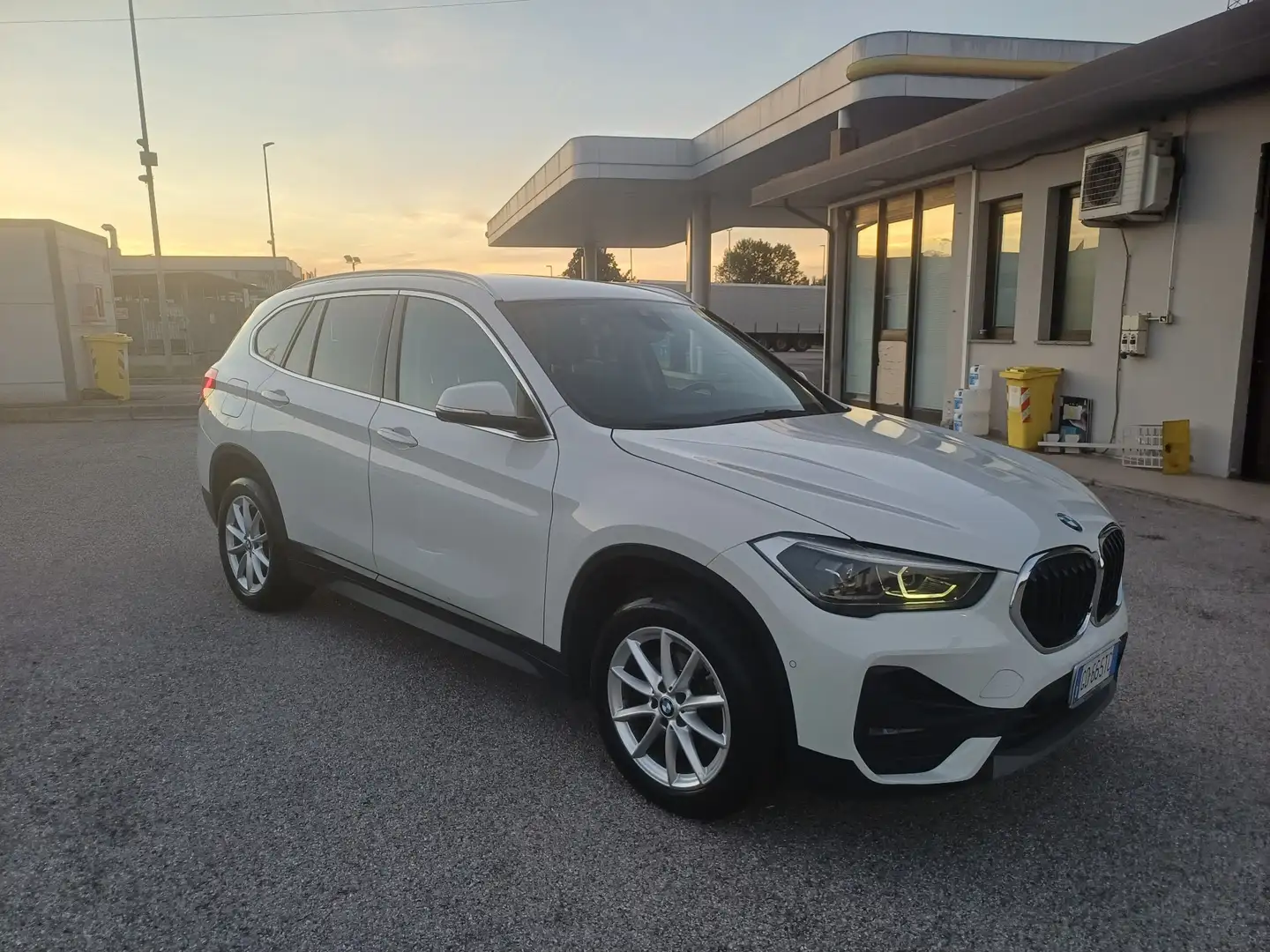 BMW X1 Sdrive Advantage auto Blanc - 2