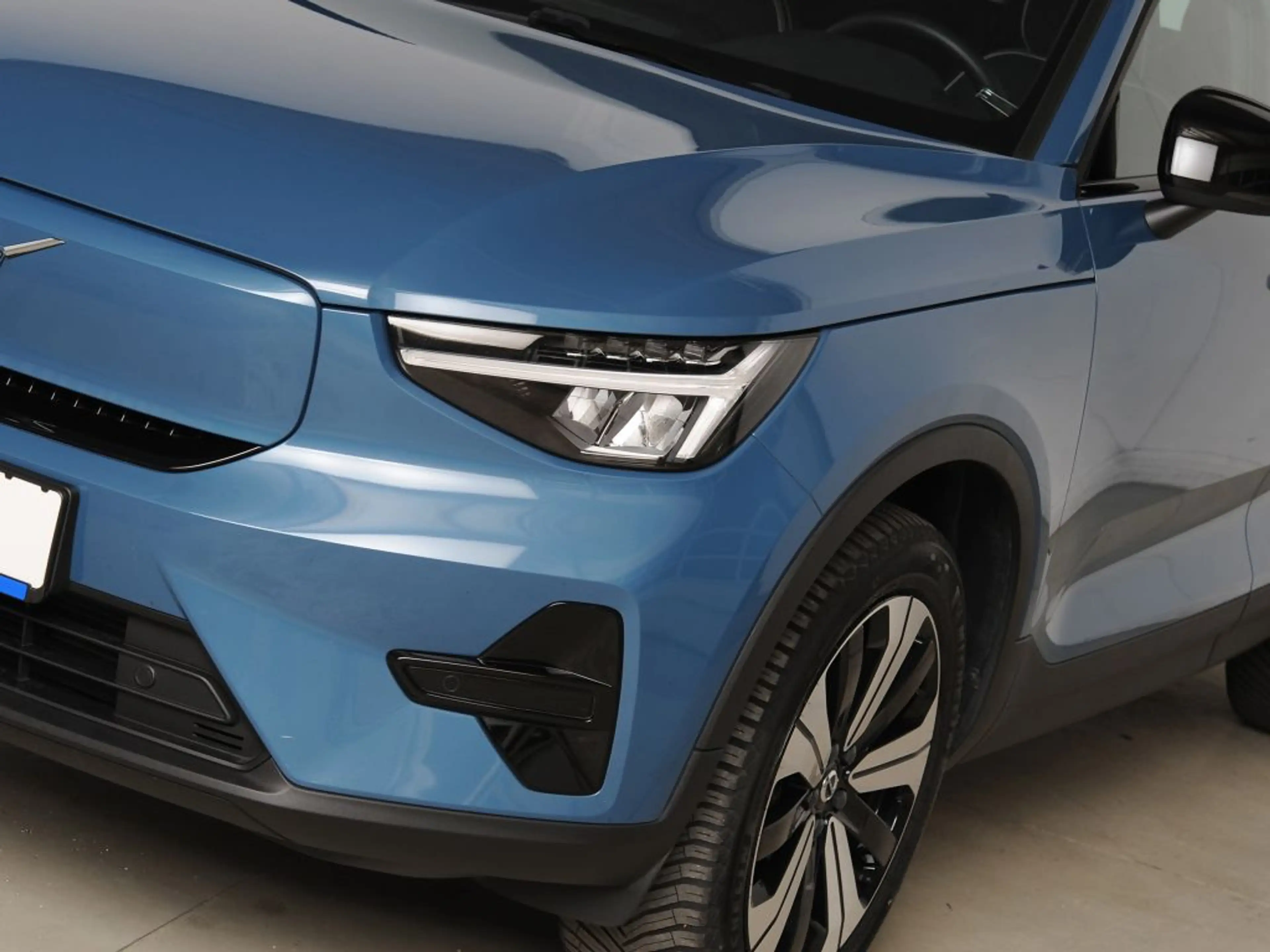 Volvo C40 Recharge Single Motor Plus *Google* — photo 9