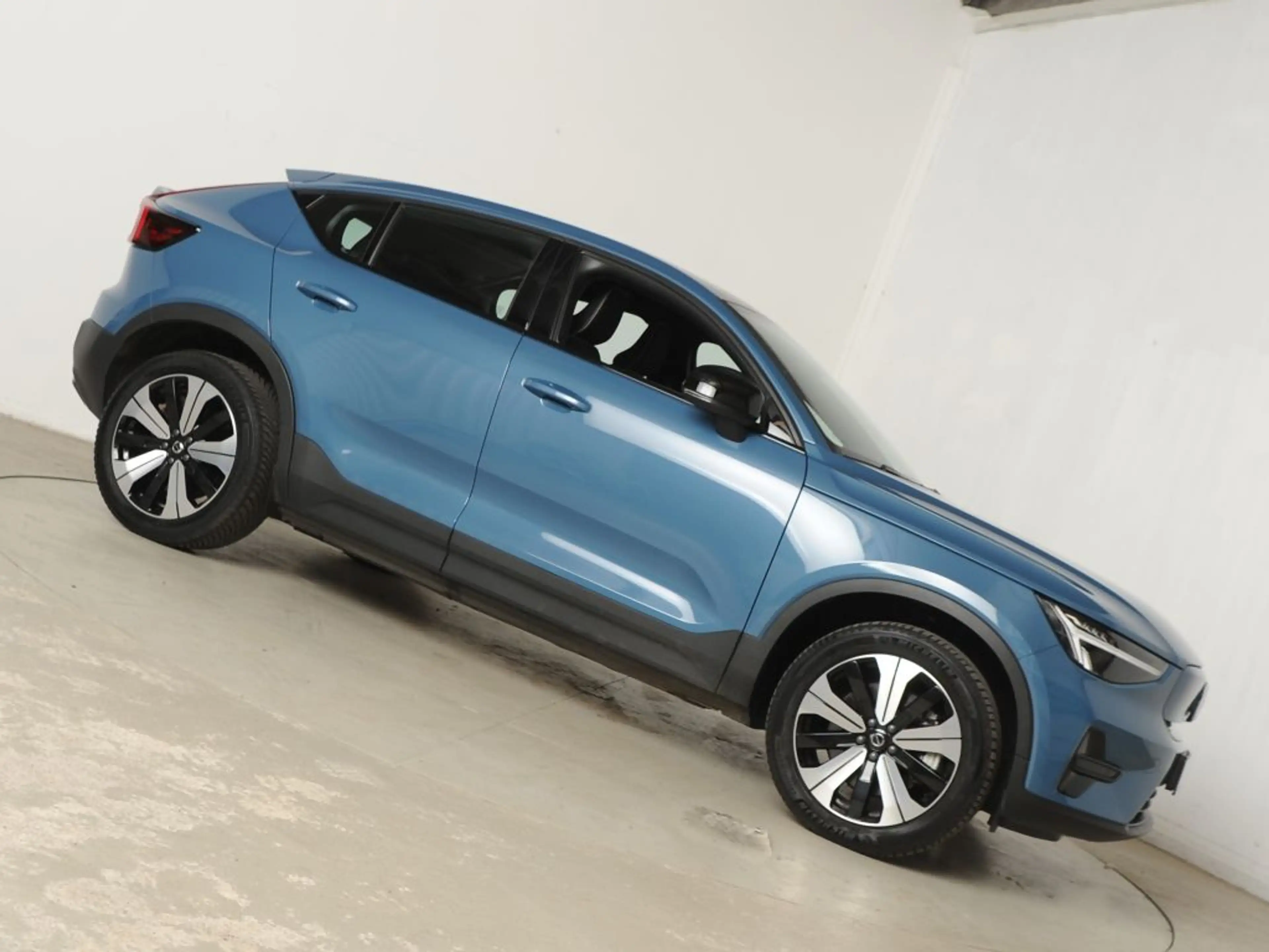 Volvo C40 Recharge Single Motor Plus *Google* — photo 8