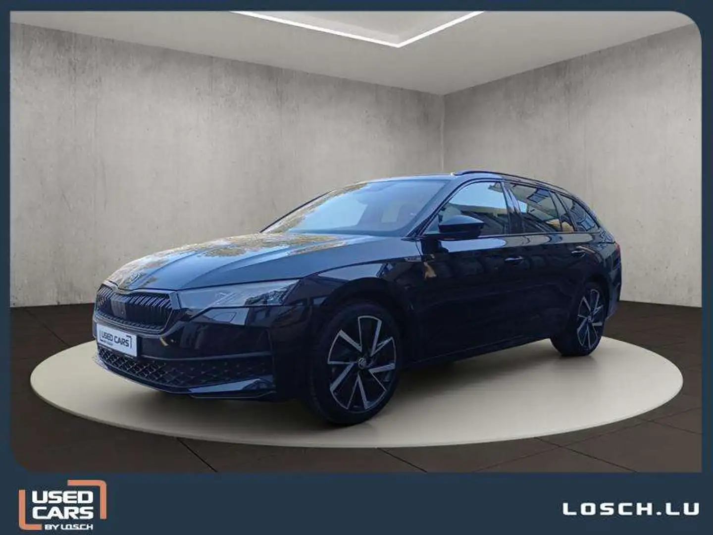 Skoda Octavia Sportline+DSG+Pano+AHK Noir - 1