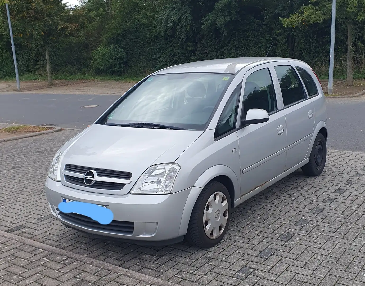 Opel Meriva Meriva Edition 1.6 5 Gang Silber - 1