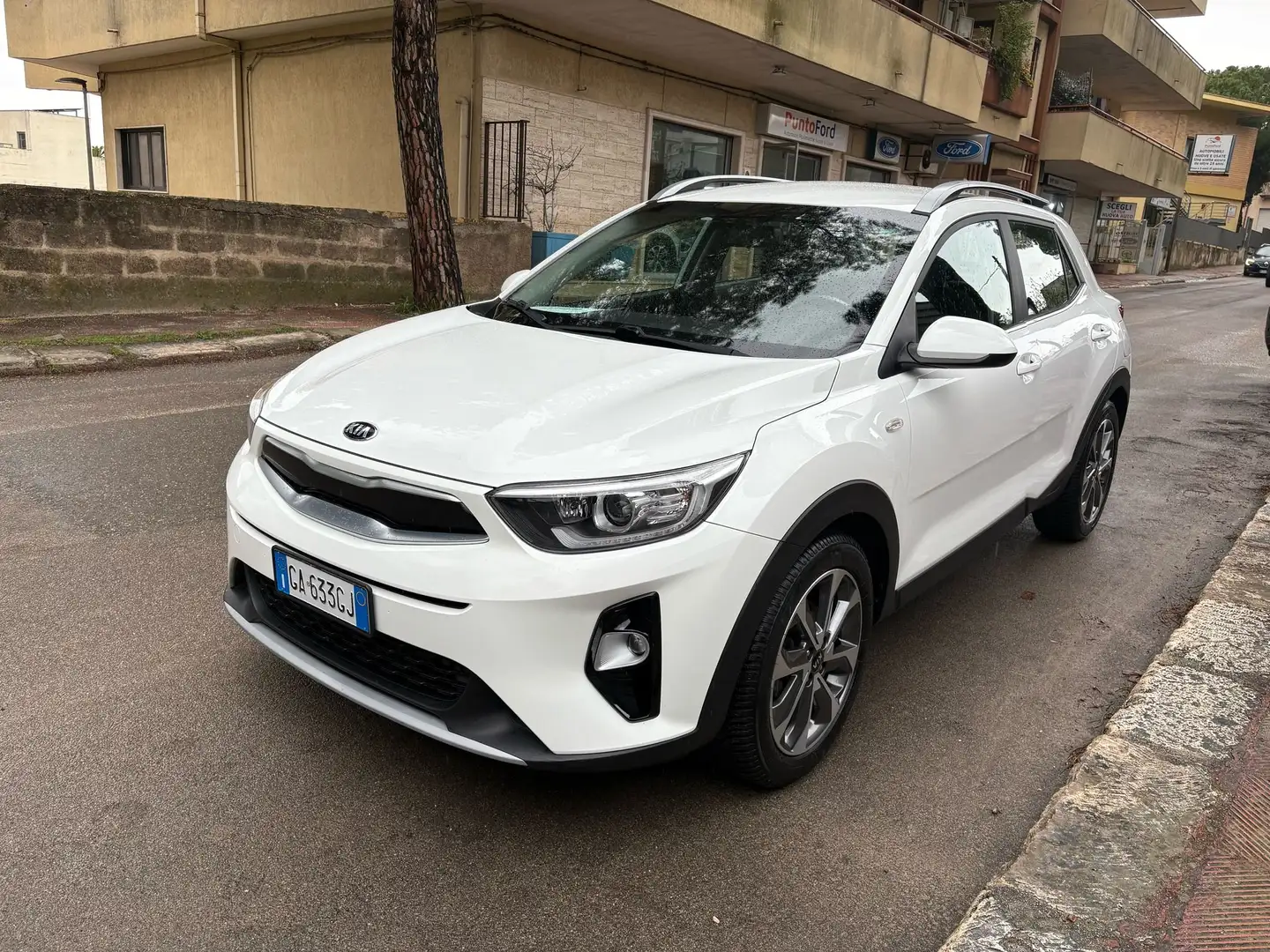 Kia Stonic Stonic 1.6 crdi Style 115cv my18 Blanc - 1