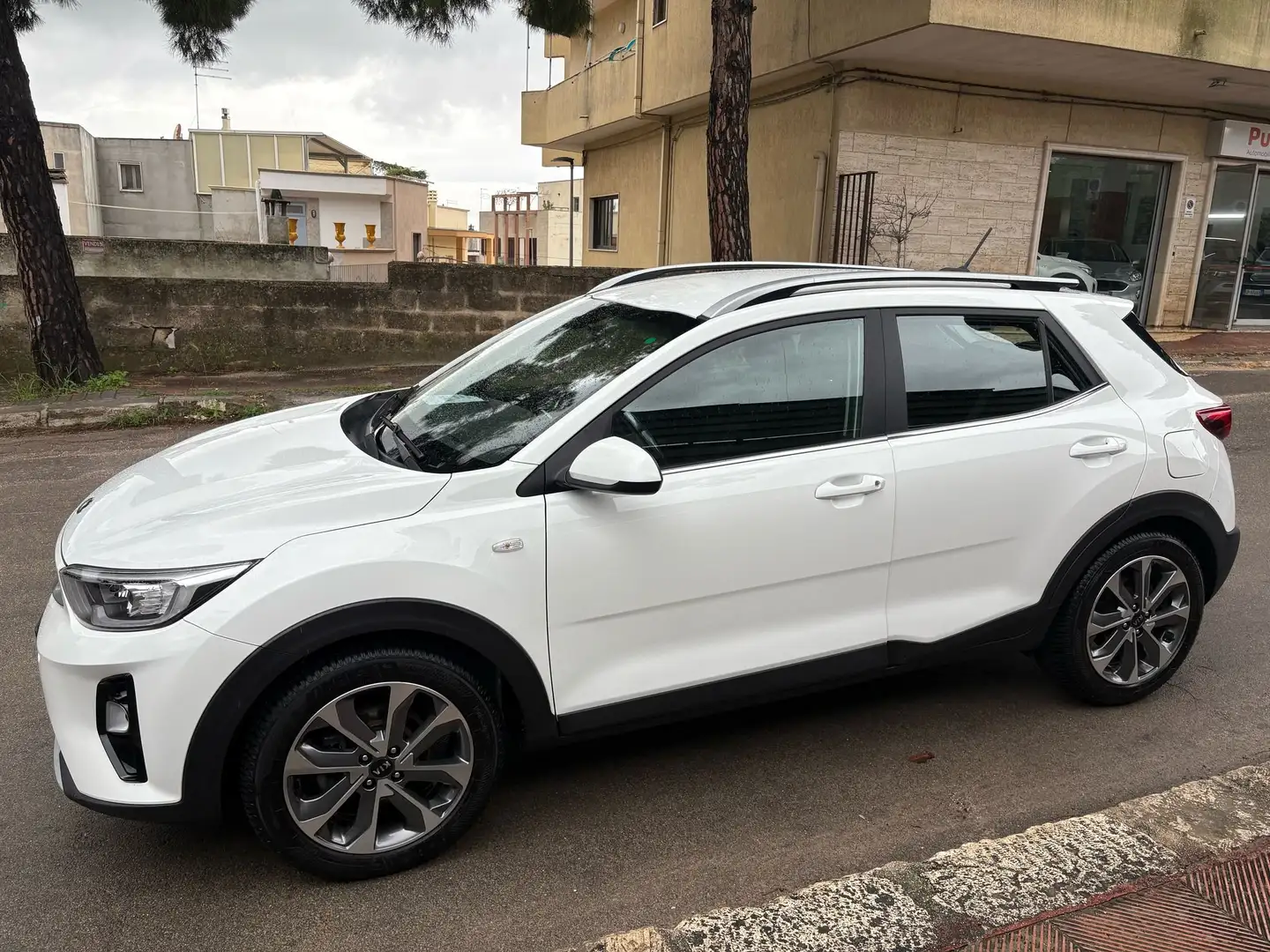 Kia Stonic Stonic 1.6 crdi Style 115cv my18 Blanc - 2