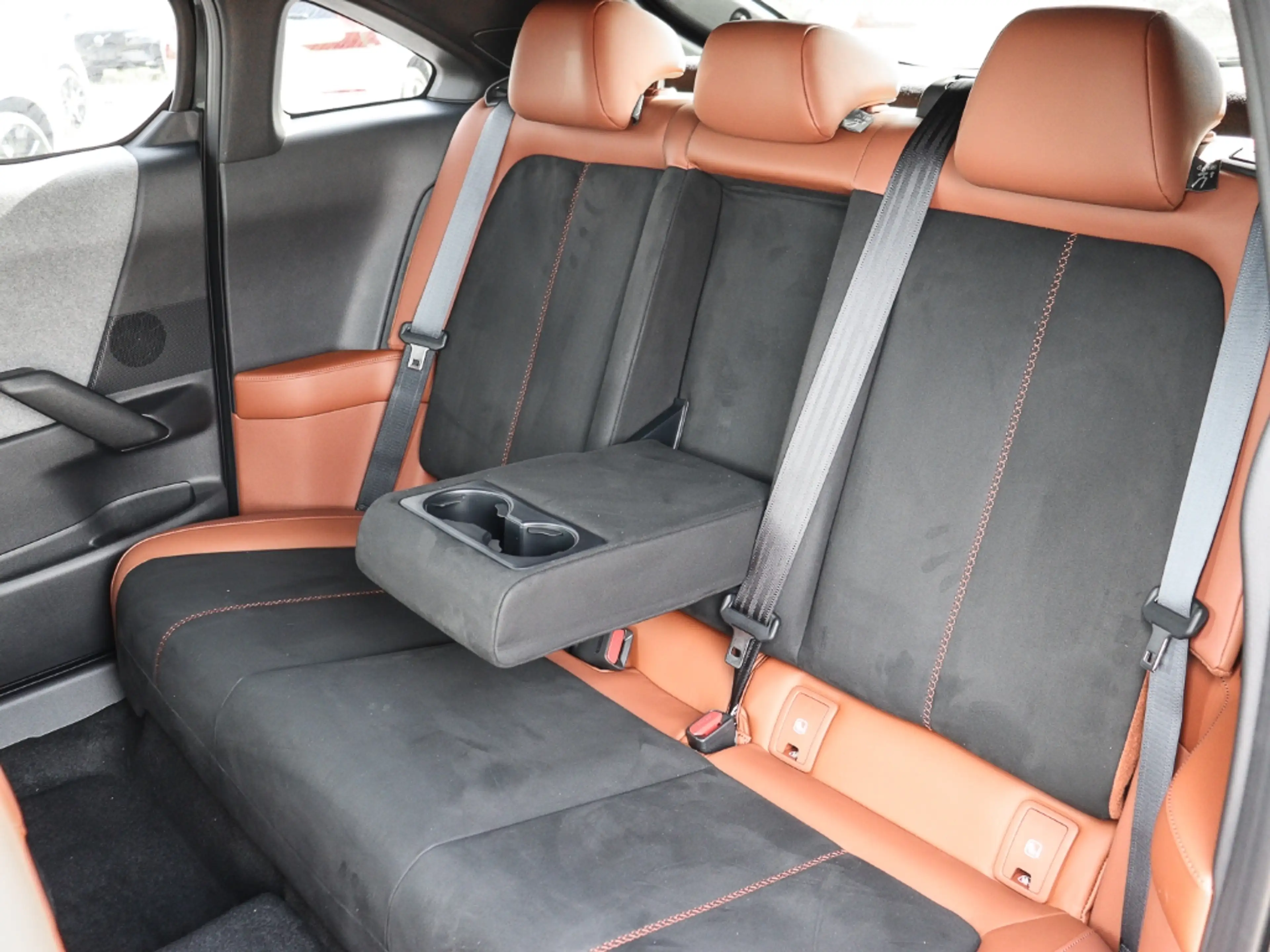 Mazda MX-30 Nagisa R-EV e-SKYACTIV EU6e — photo 12