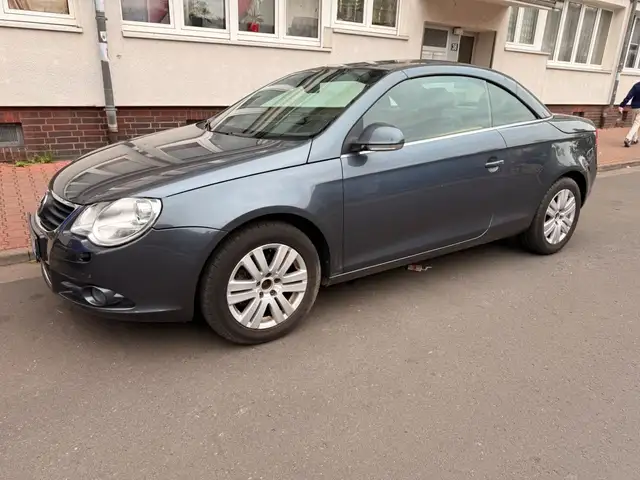 Volkswagen Eos 2.0-TÜV NEU
