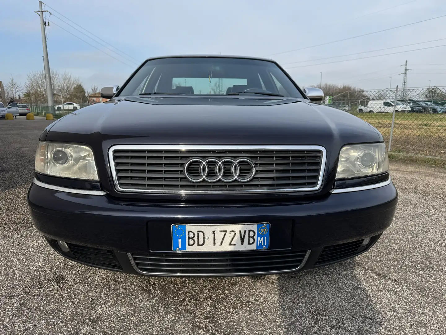 Audi A8 4.2 V8 quattro tiptronic FL - 2