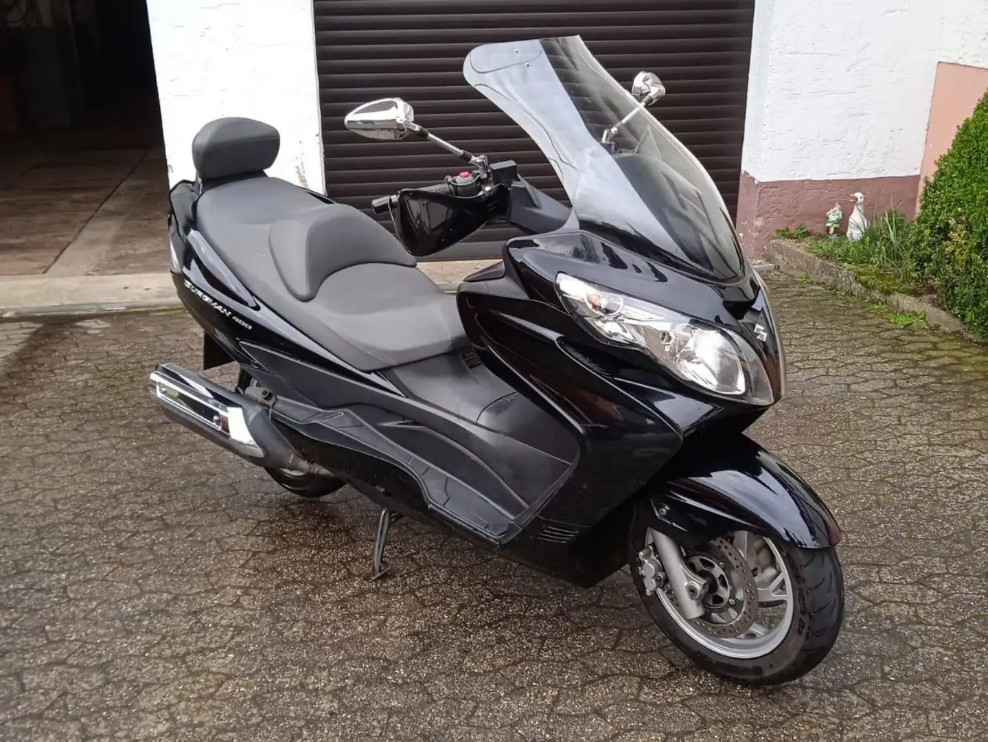 Suzuki Burgman 400 Negro - 1