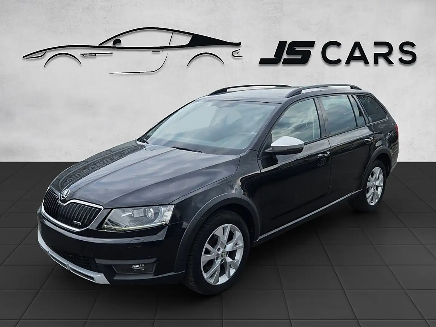 Skoda Octavia Combi 2,0 TDI 4x4 Scout DSG Schwarz - 1