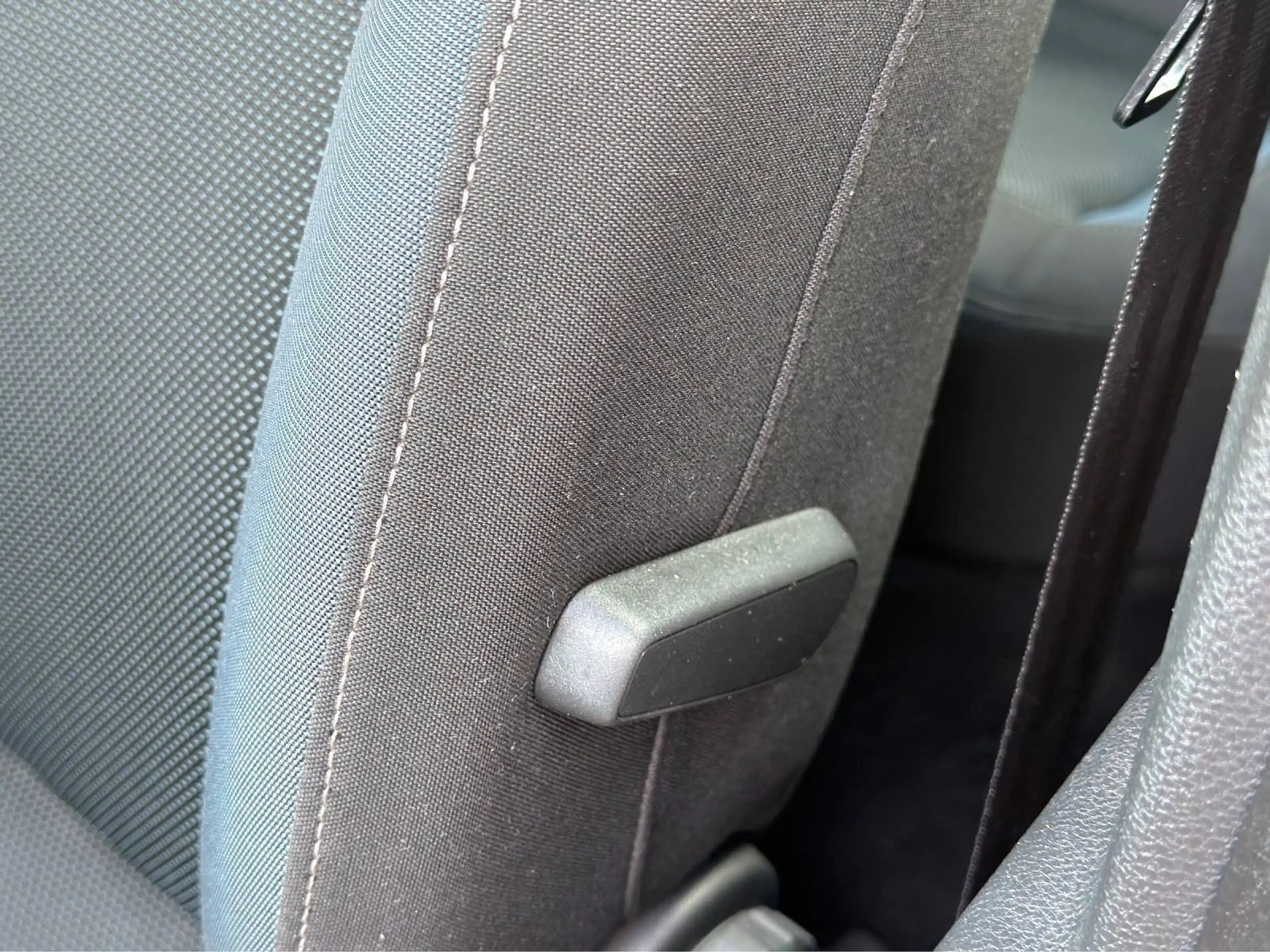 SEAT Ateca 1,6 Style TDI DSG *AHK, NBA, PA* — photo 13