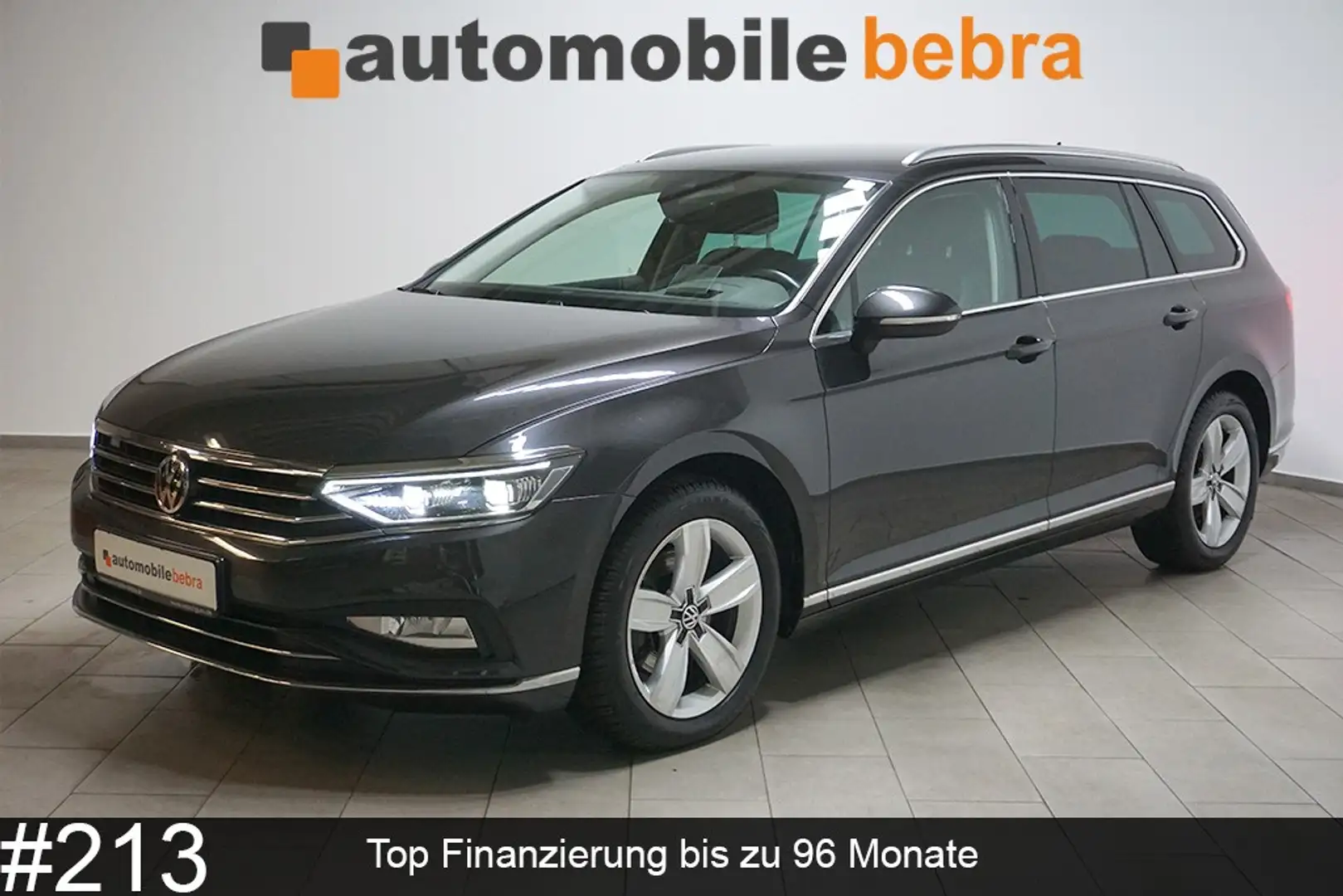 Volkswagen Passat 2.0TDI DSG Elegance Virtual AHK Navi Grijs - 1