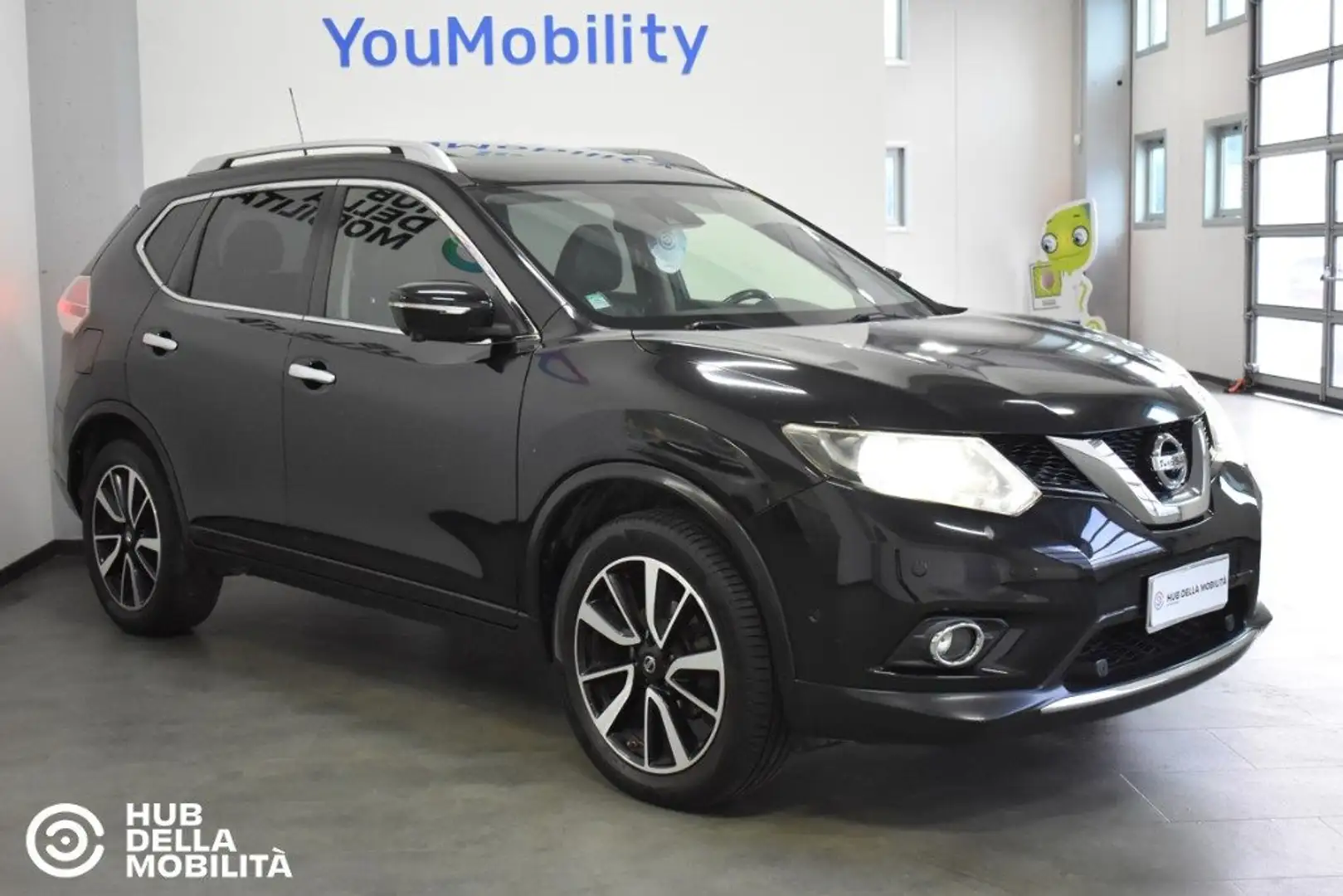 Nissan X-Trail 1.6 dCi 4WD Tekna Noir - 2